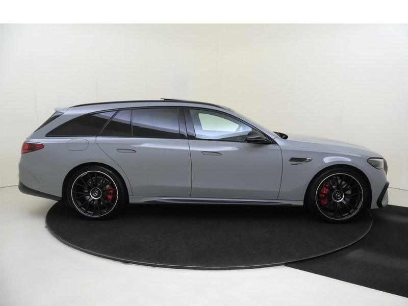Mercedes-Benz E 53 AMG Estate 4MATIC+ / Premium Plus/ SUPERSCREEN/ DYNAMI — photo 9