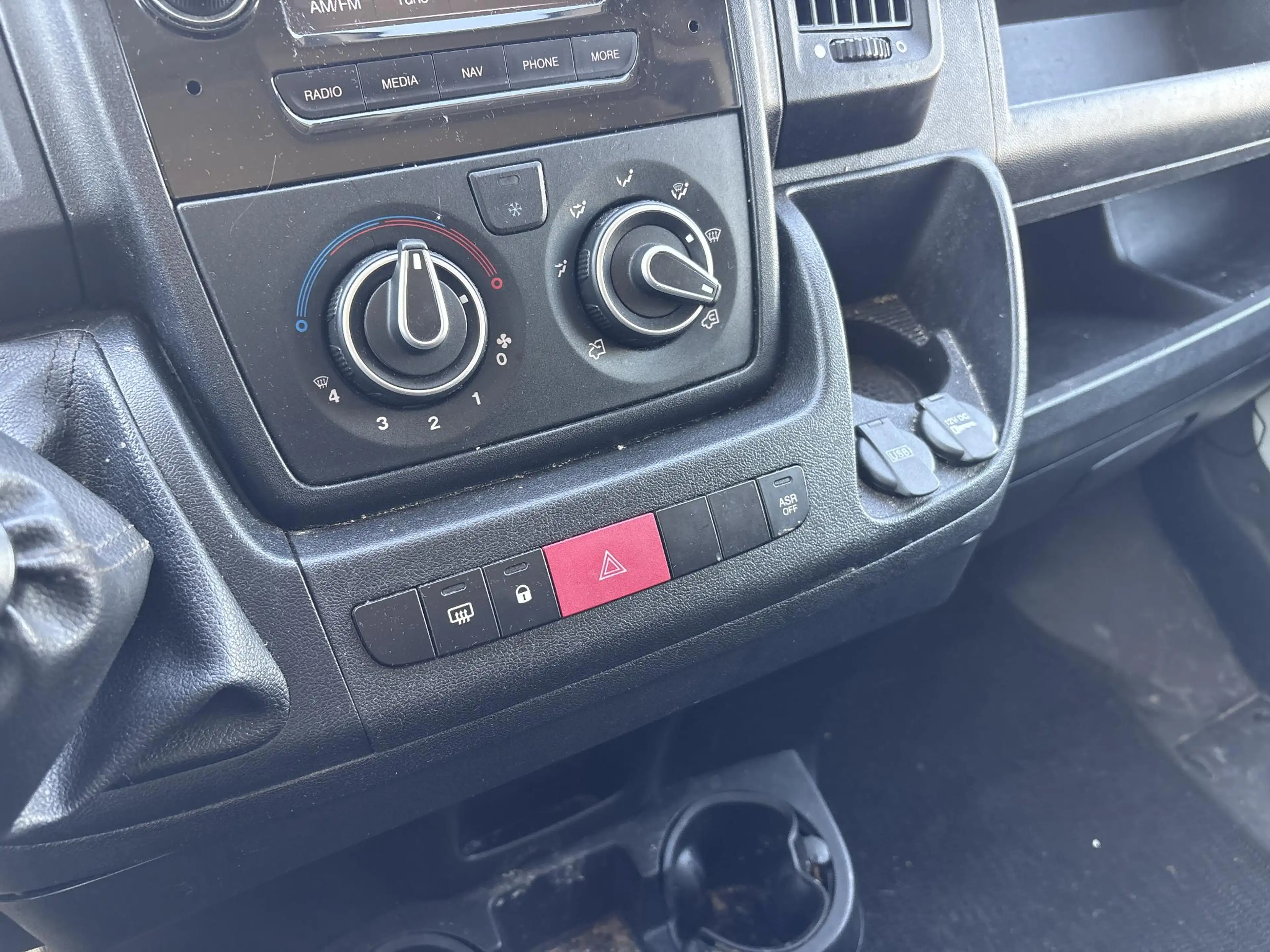 Peugeot Boxer 335 2.0 BlueHDI L3H2 Pro Euro 6 | € 4.950,- NETTO! — photo 14