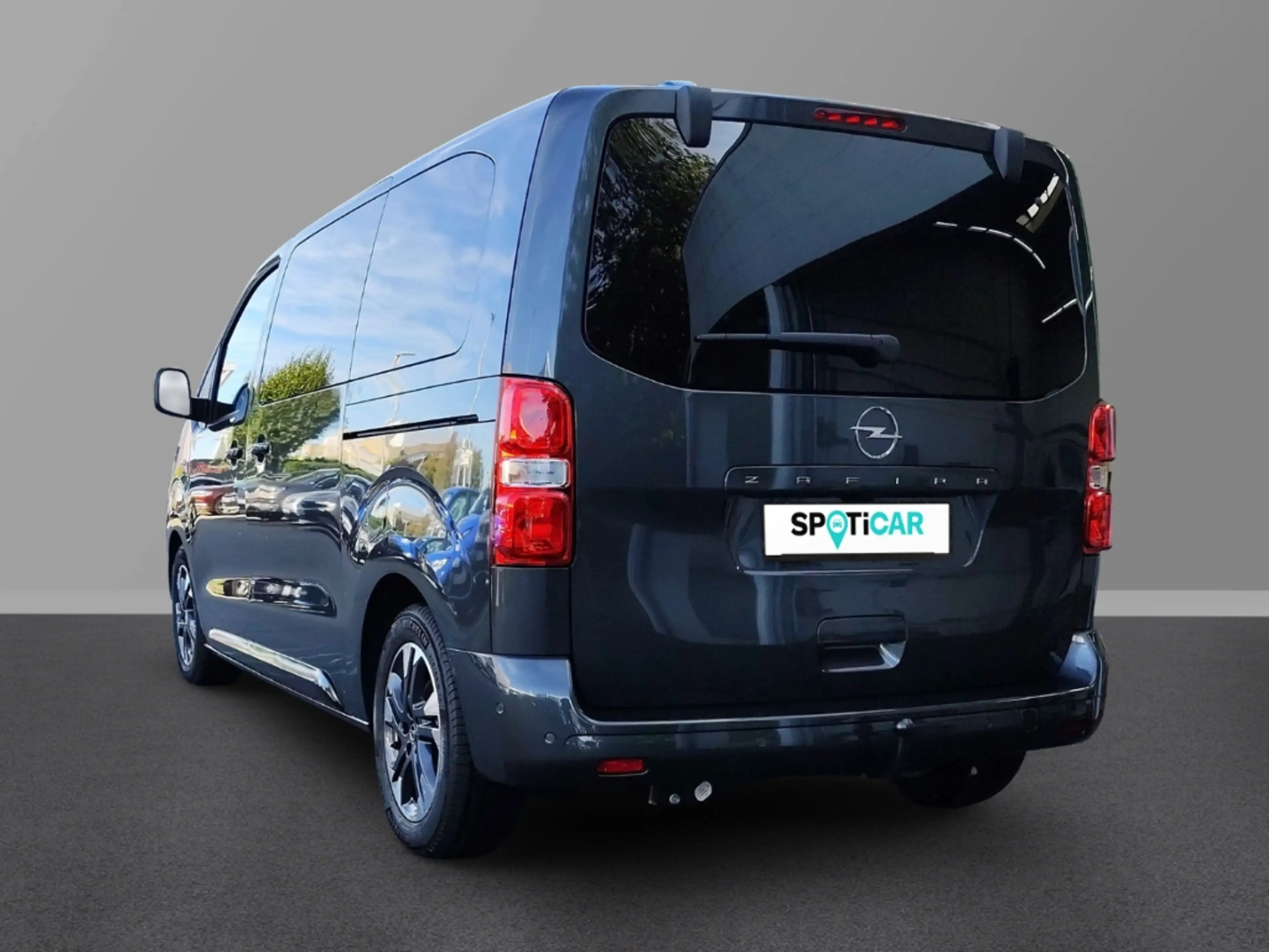 Opel Zafira M Edition 2.2 Diesel 180PS AT8 AHK Keyless Rückfah — photo 4