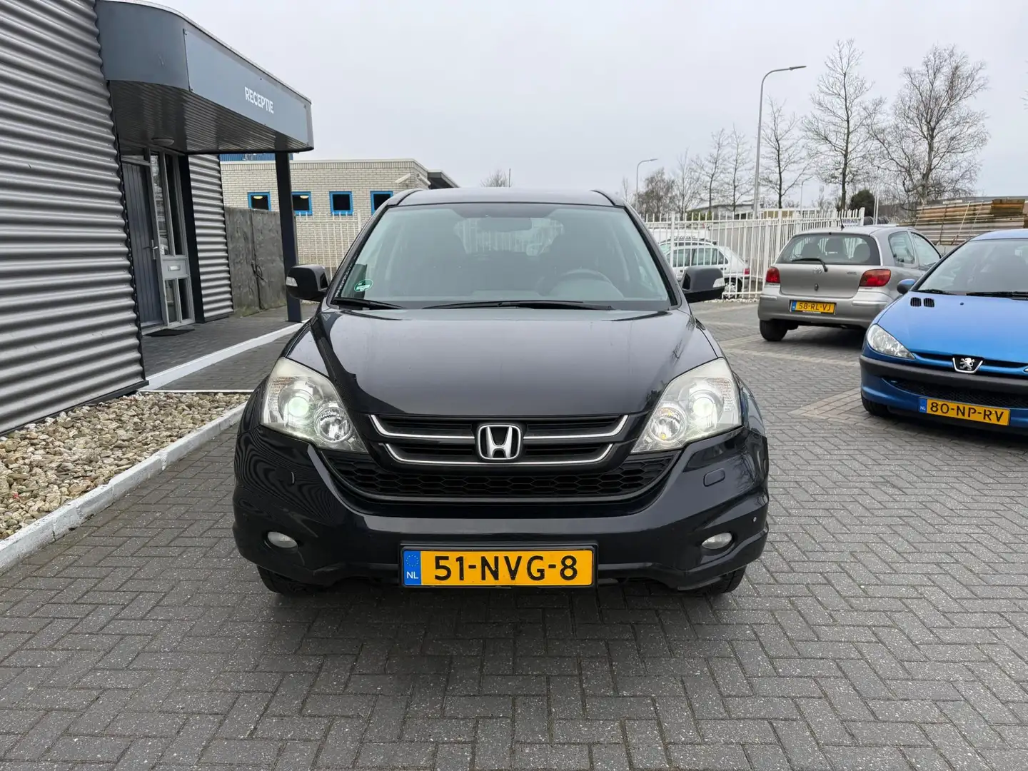 Honda CR-V 2.0i Executive Schwarz - 2