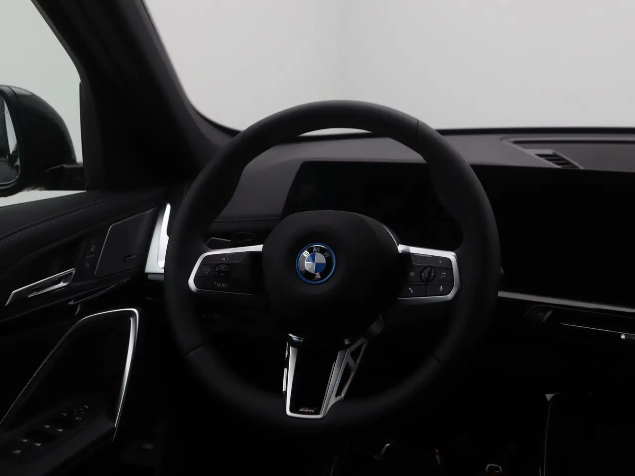 BMW iX1 2026