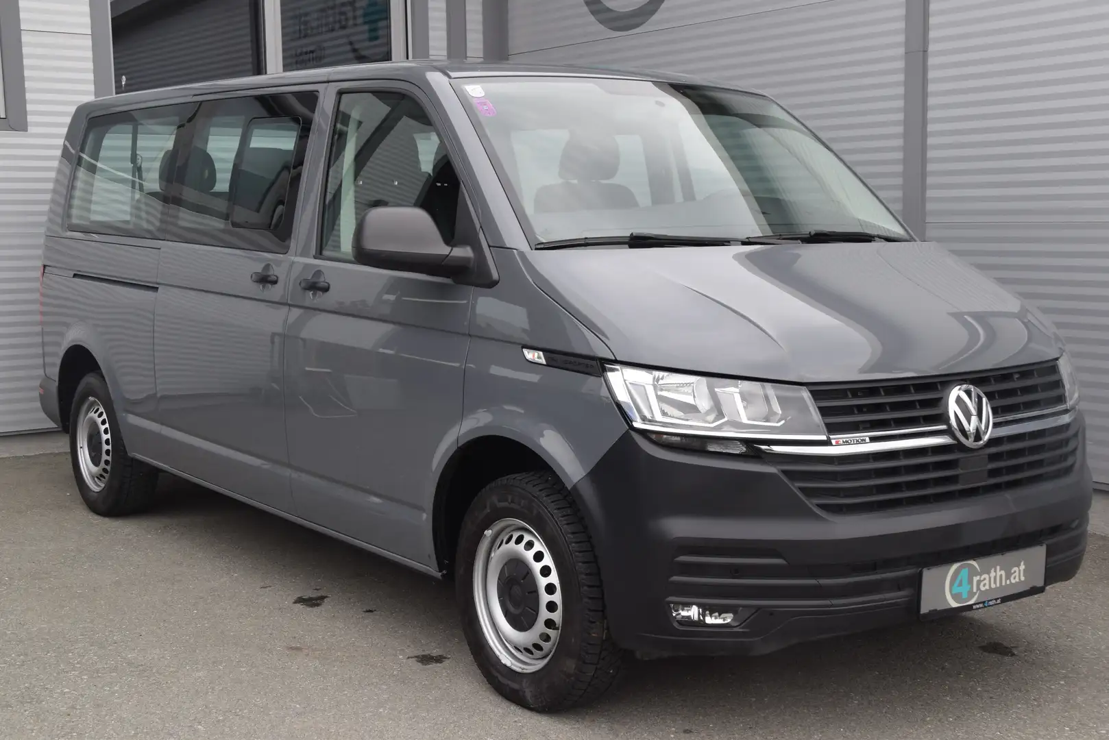 Volkswagen T6.1 Kombi LR 2,0 TDI 4Motion / NETTO: 29.900 € Grau - 2