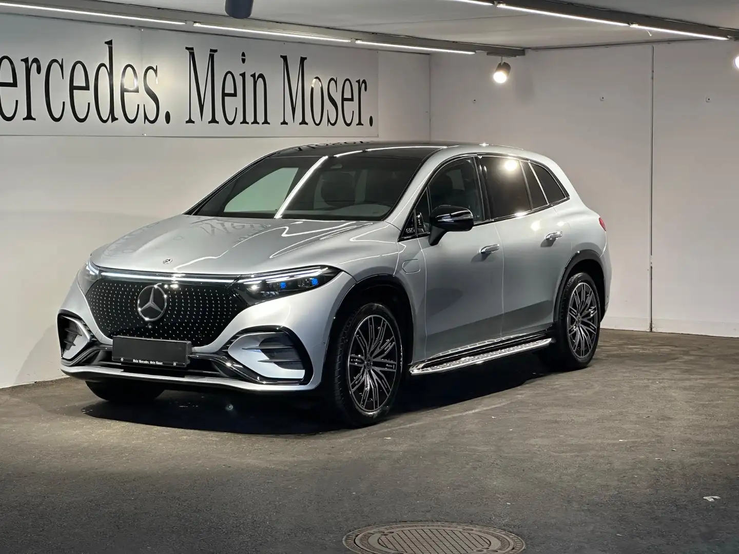 Mercedes-Benz EQS SUV EQS 580 4MATIC SUV AMG Line Argintiu - 2