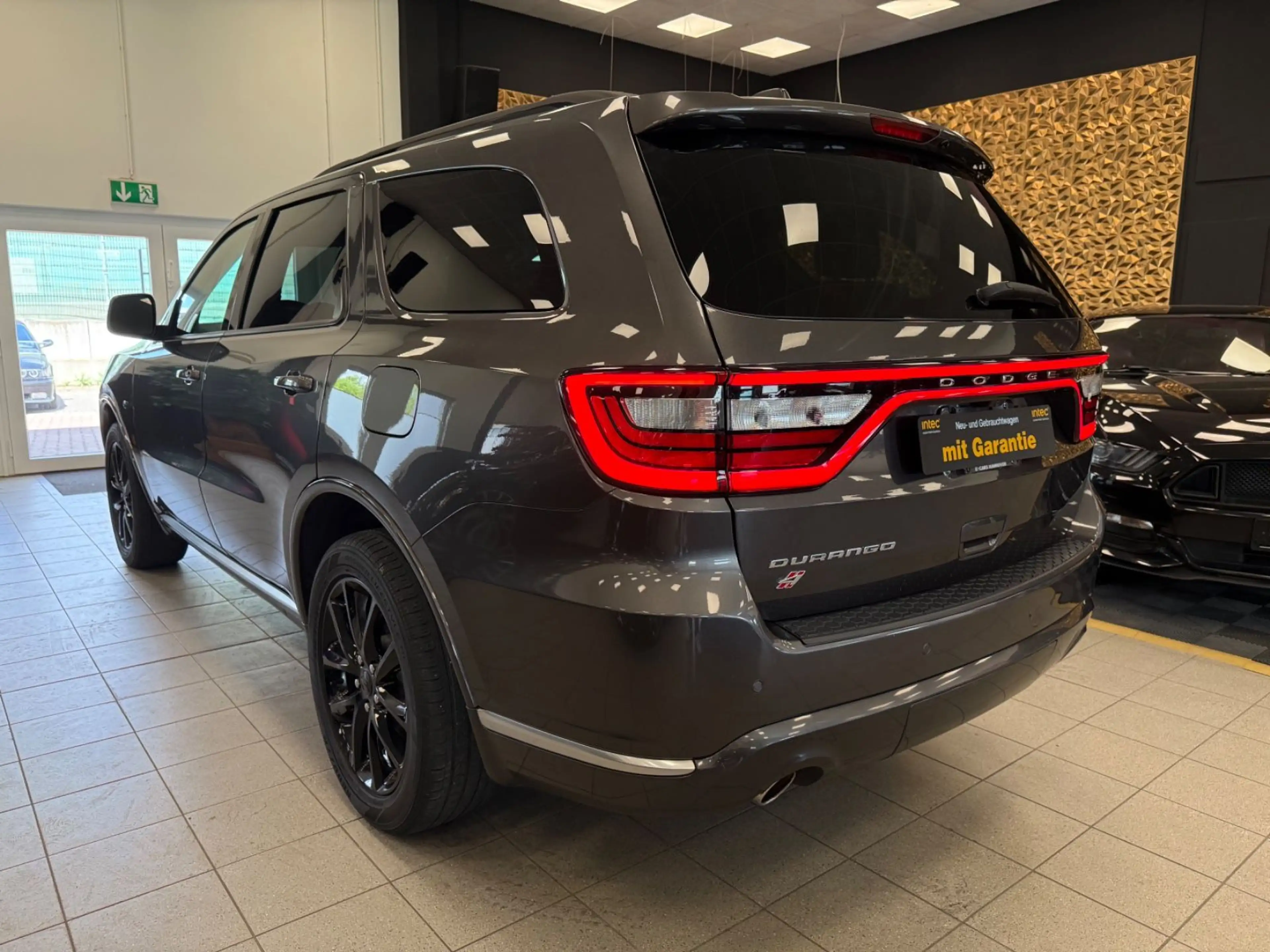 Dodge Durango 3.6 4x4/LPG//7-Sitzer/SRT — photo 5
