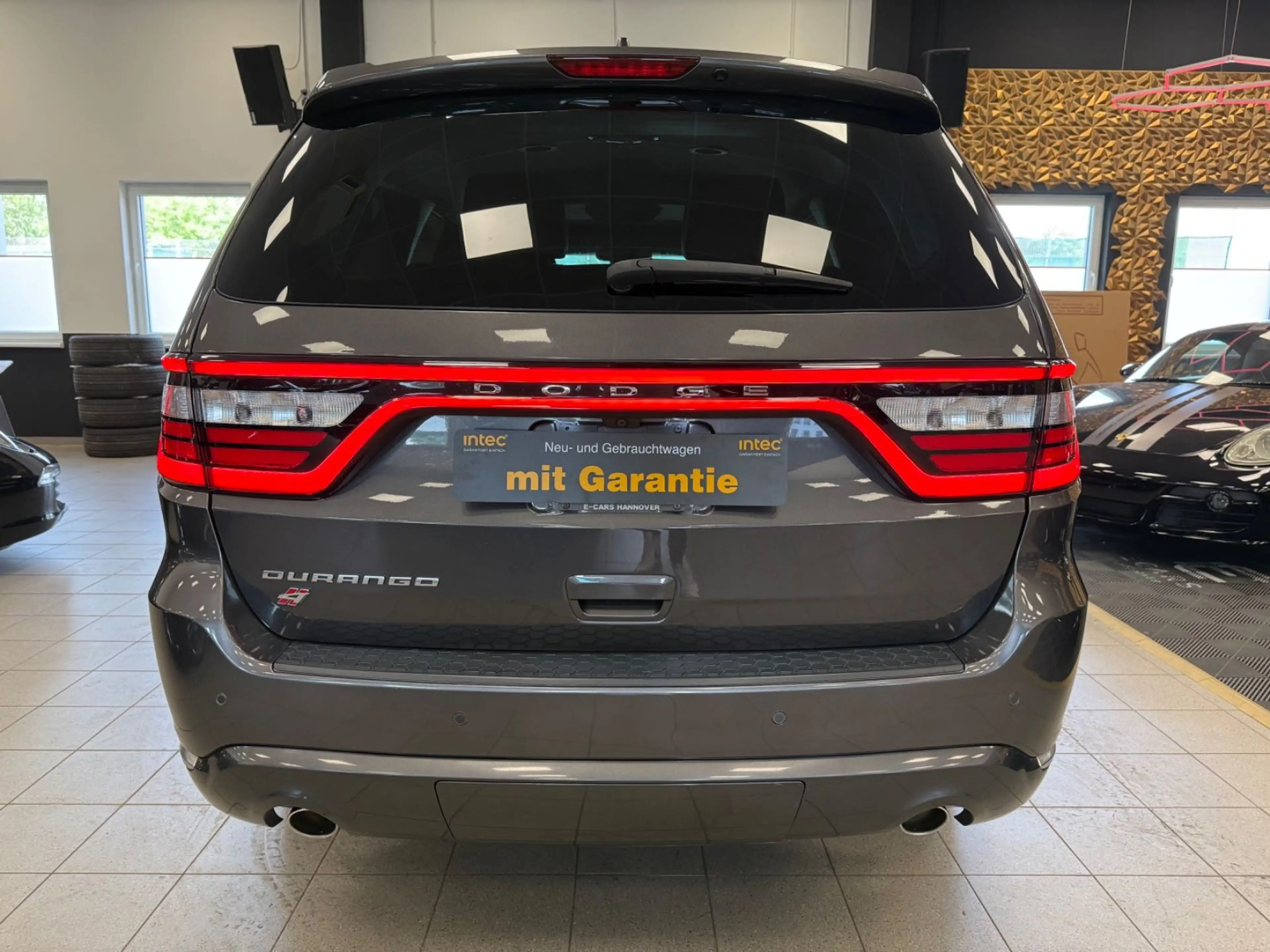Dodge Durango 3.6 4x4/LPG//7-Sitzer/SRT — photo 6