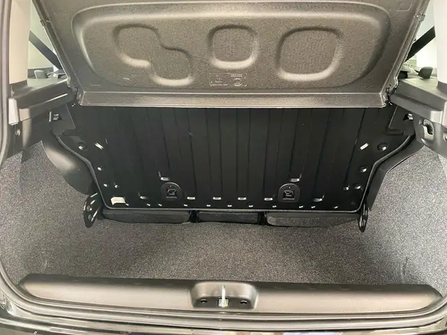 Fiat Panda view 9