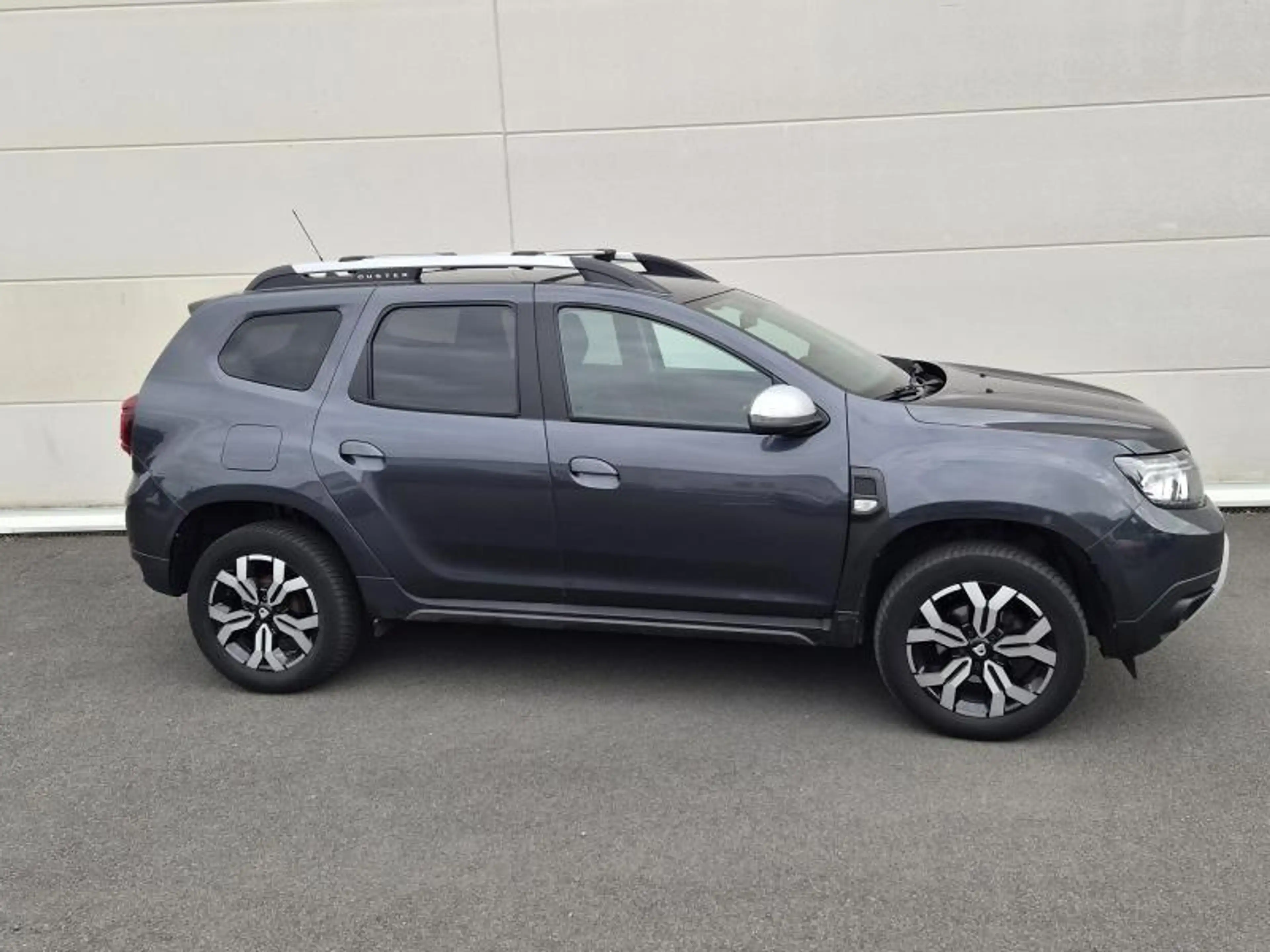 Dacia Duster Prestige 4x4 — photo 5