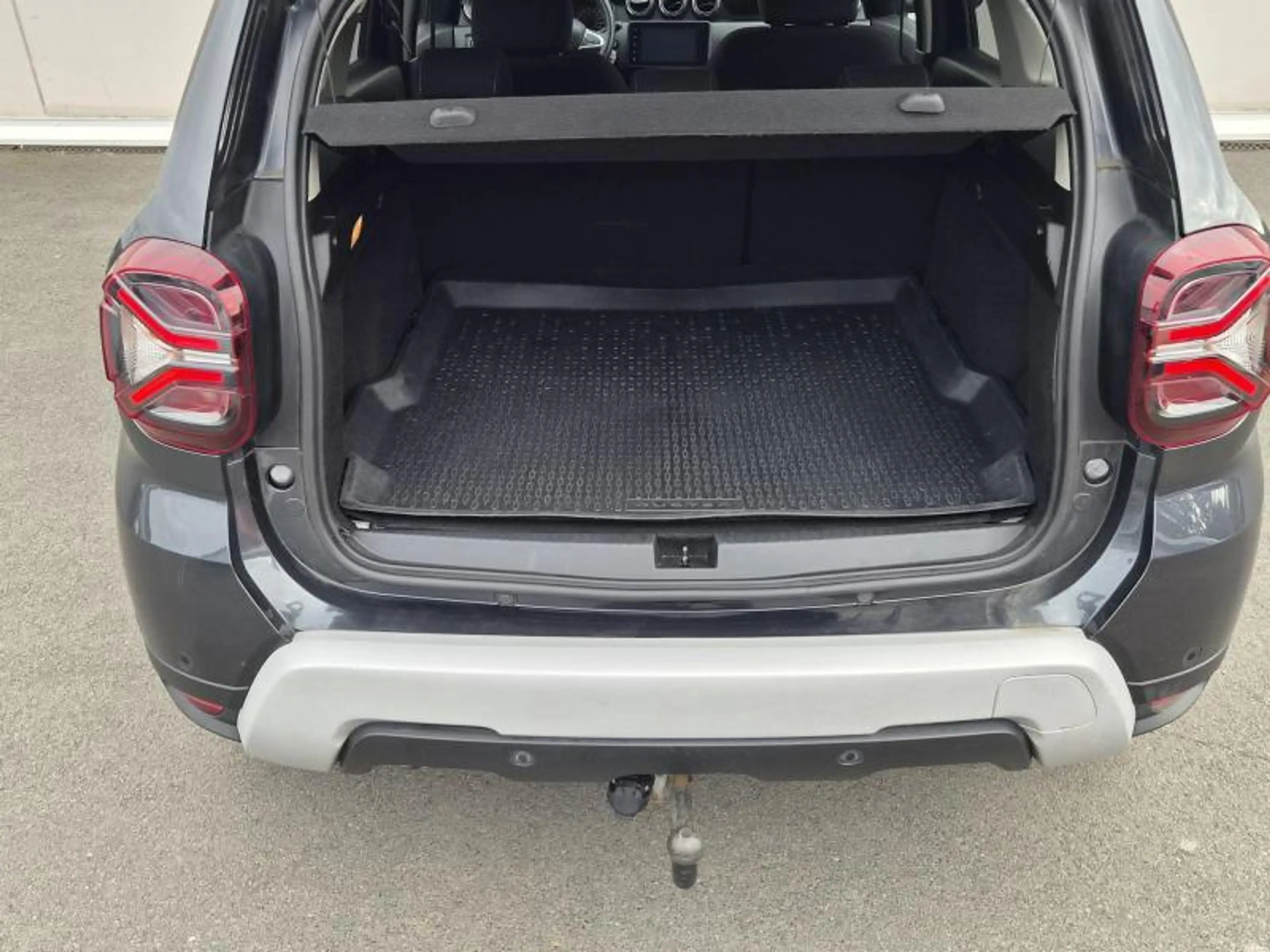 Dacia Duster Prestige 4x4 — photo 9
