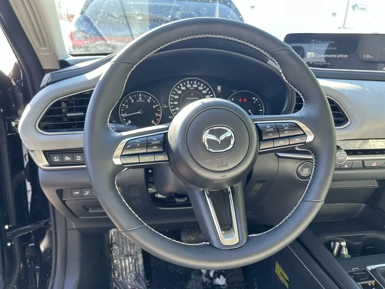 Mazda CX-30 photo Mazda CX-30