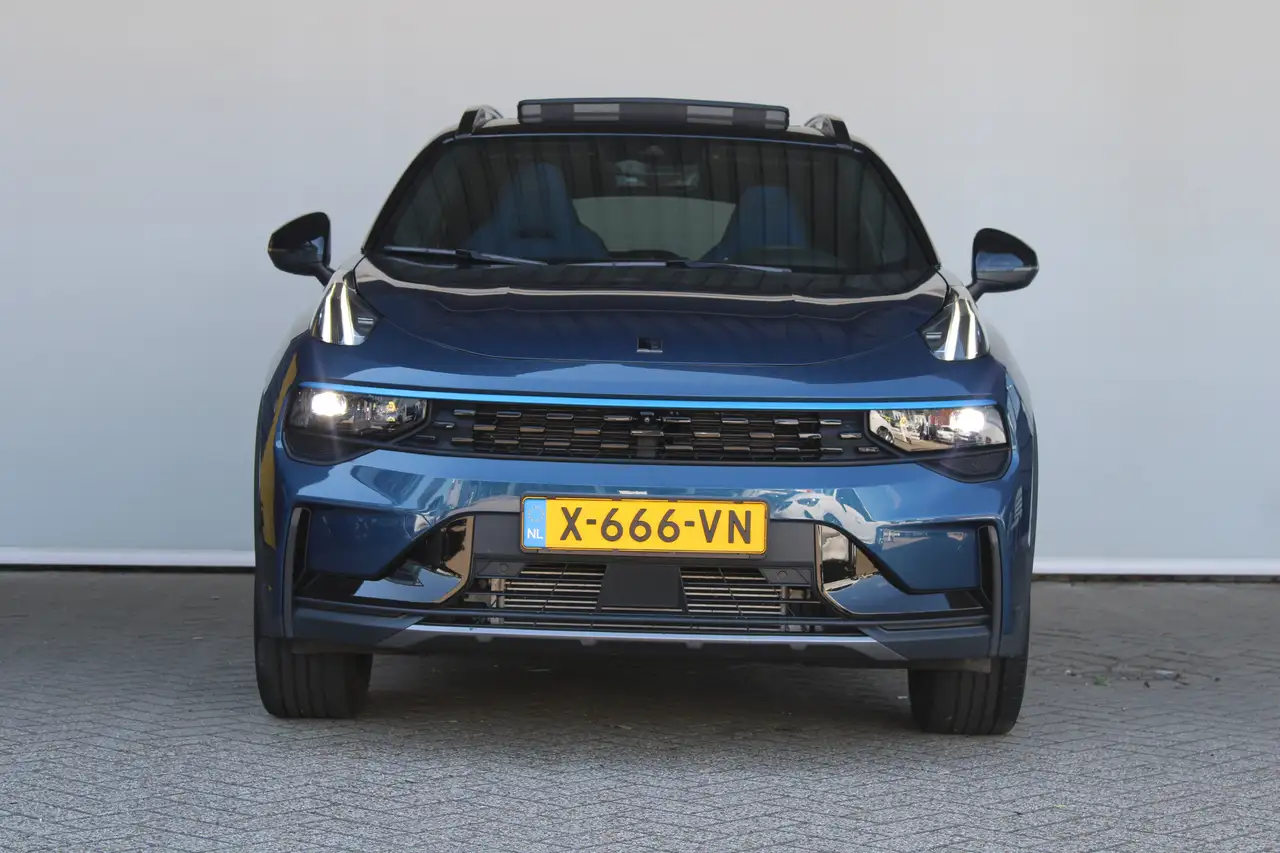 Lynk & Co 01 2024