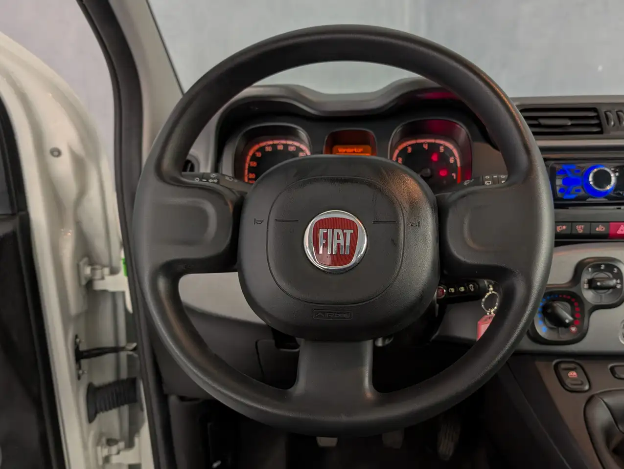 Fiat Panda 1.0 HYBRID 70CV CITY CROSS 8