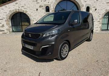 VENTE A MARCHAND UNIQUEMENT CABINE APPROFONDIE STD 2.0 BLUEHDI 120ch BVM6 5 places %2B Attelage