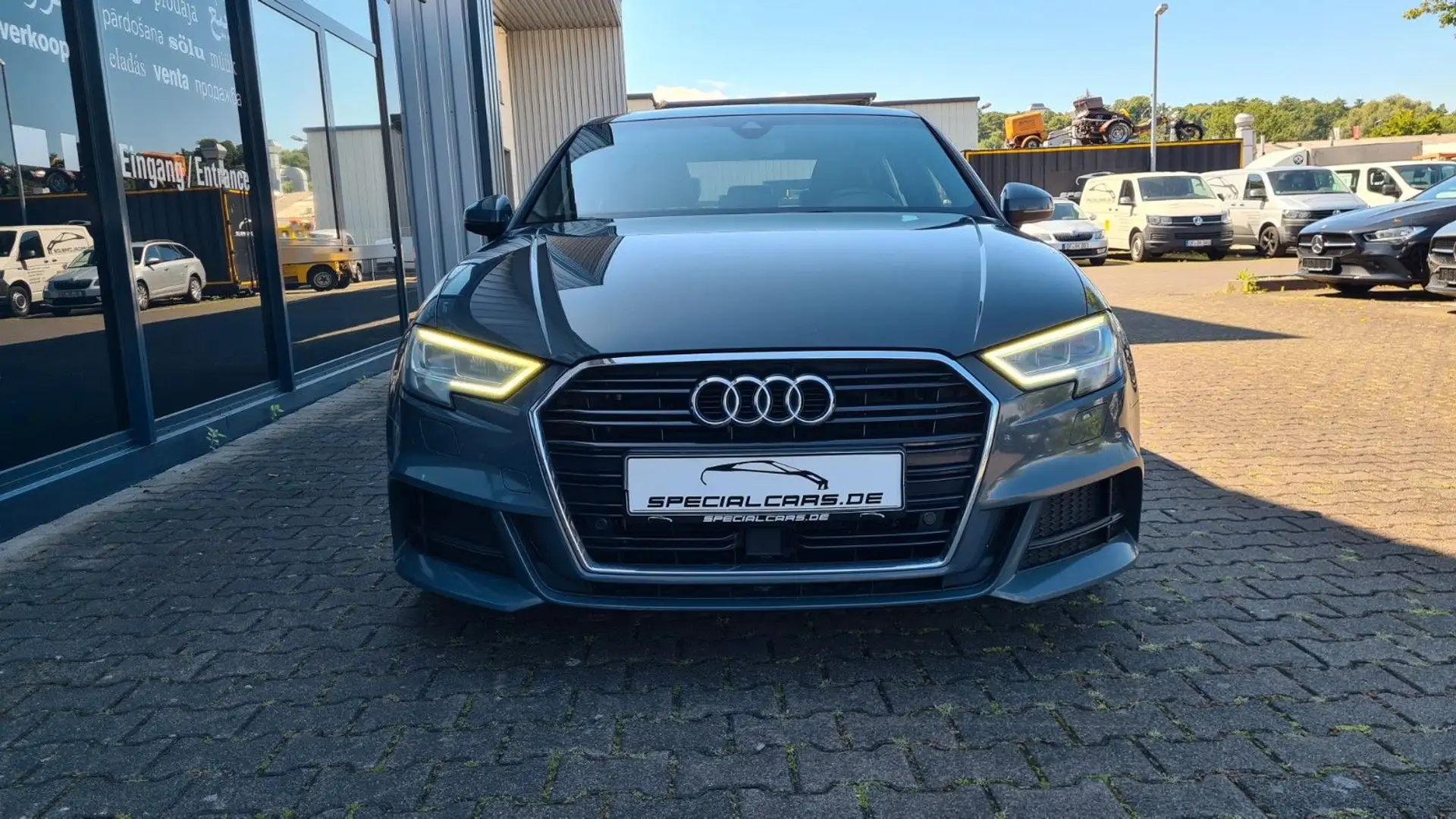 Audi A3 Limo 35 TDI S LINE - NAVI - LED - Grau - 2