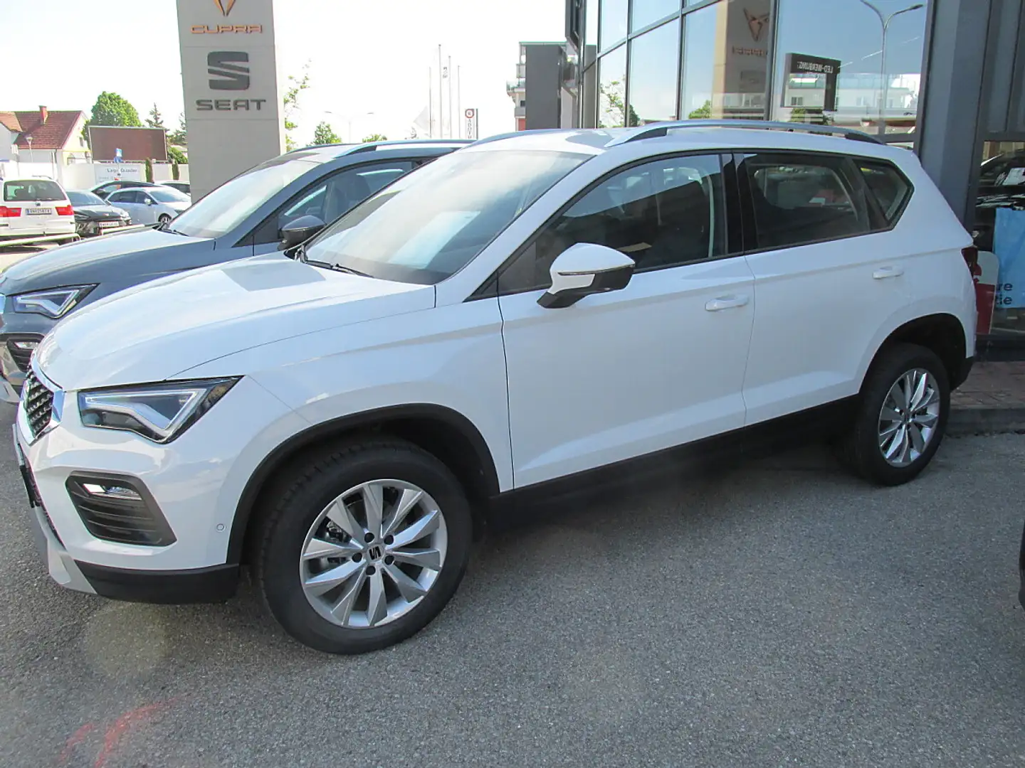 SEAT Ateca 1,5 ACT TSI Style Edition DSG Weiß - 2