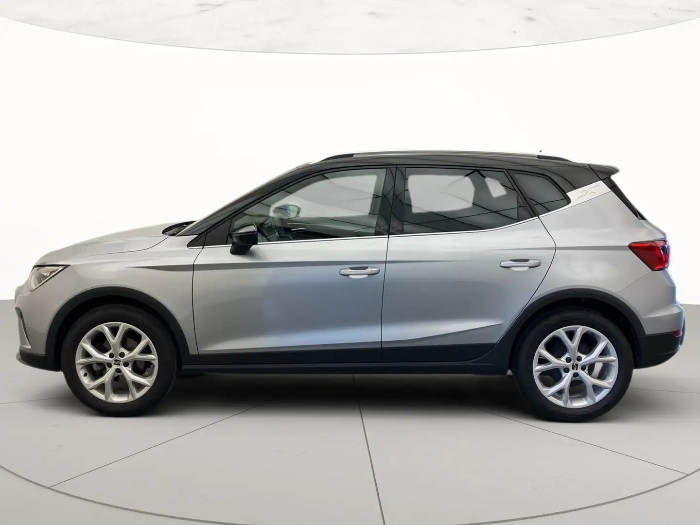 SEAT Arona 1.0 ecotsi fr 95cv Argento - 2