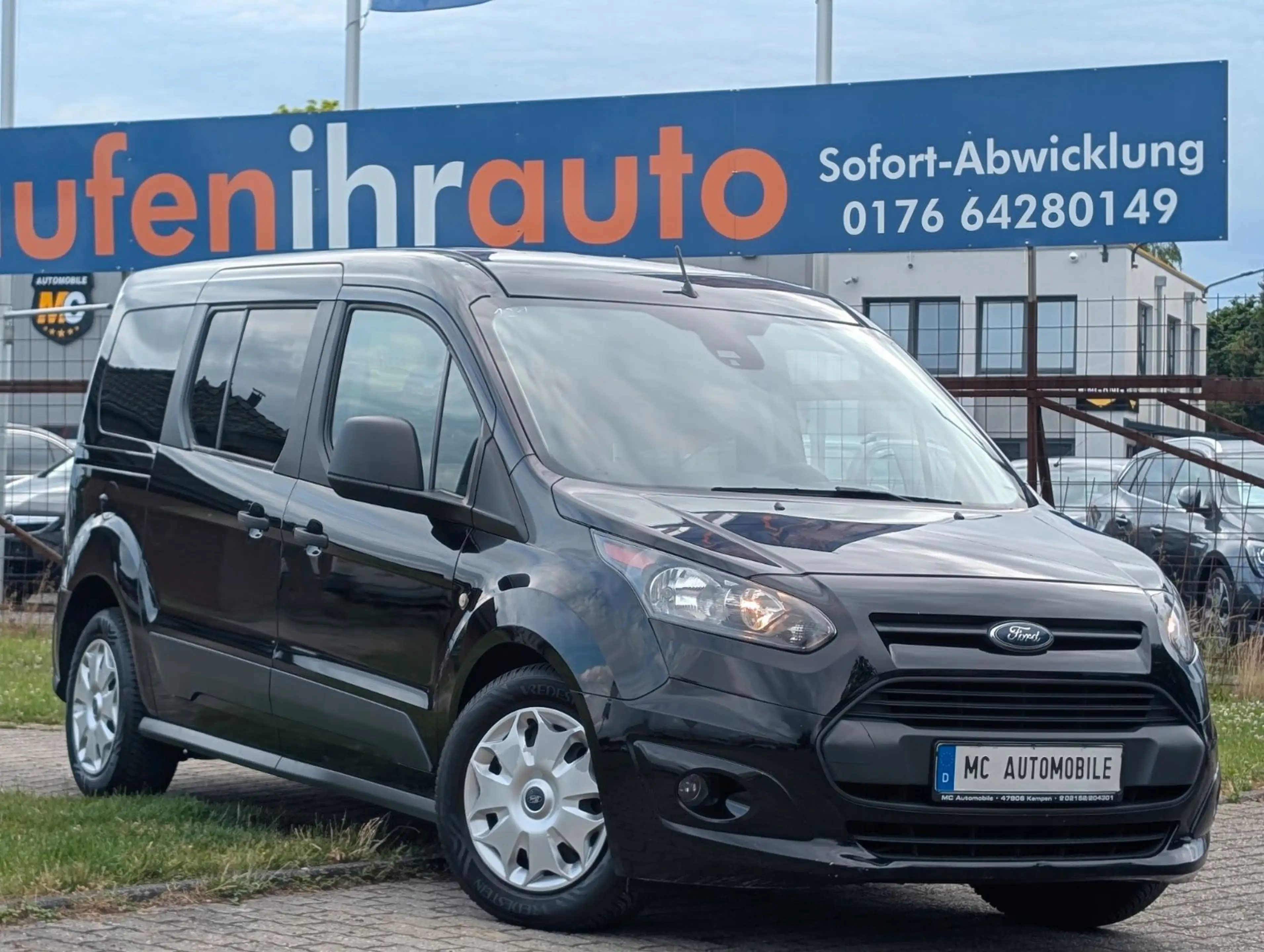 Ford Grand Tourneo Connect Trend*KAMERA*PDC*AHK !! — photo 3