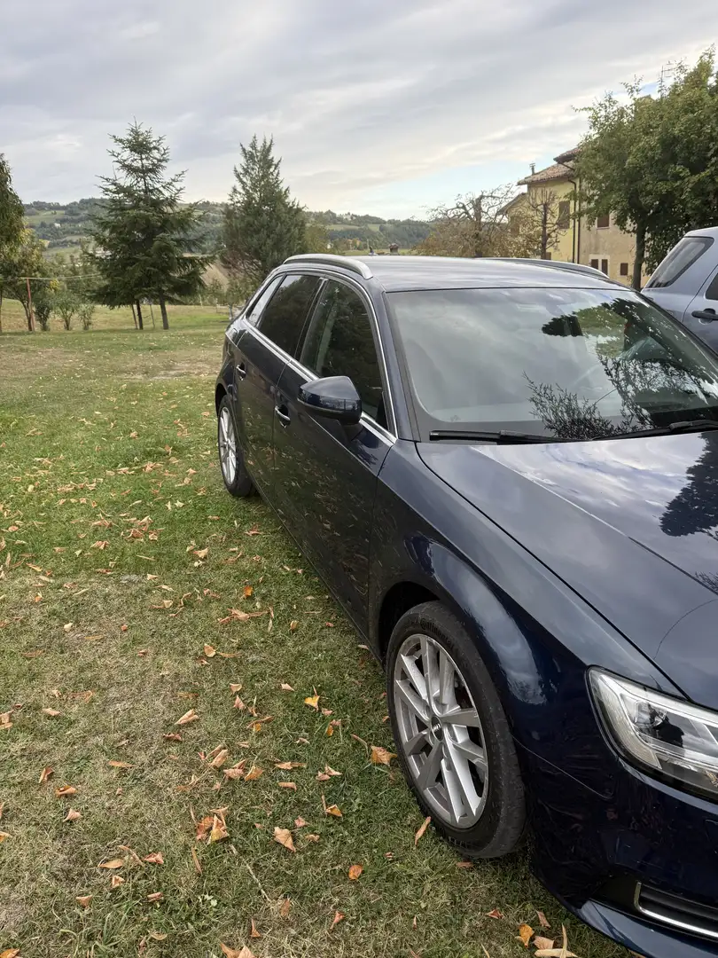 Audi A3 1.6 TDI Sportback(clean diesel) Ambition - 2