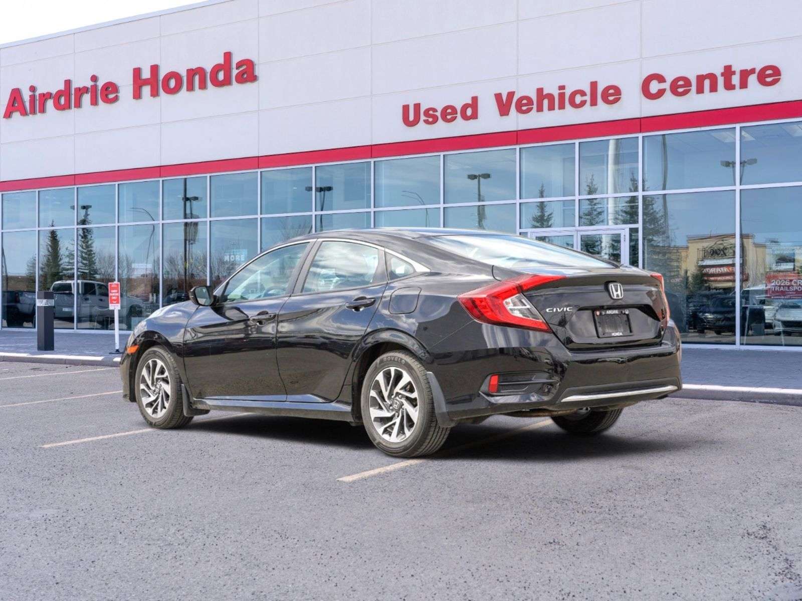 2020 Honda Civic EX, Sunroof, One owner, No accidents! thumb 6