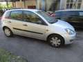 Ford Fiesta TÜV 07/27 Silber - thumbnail 2