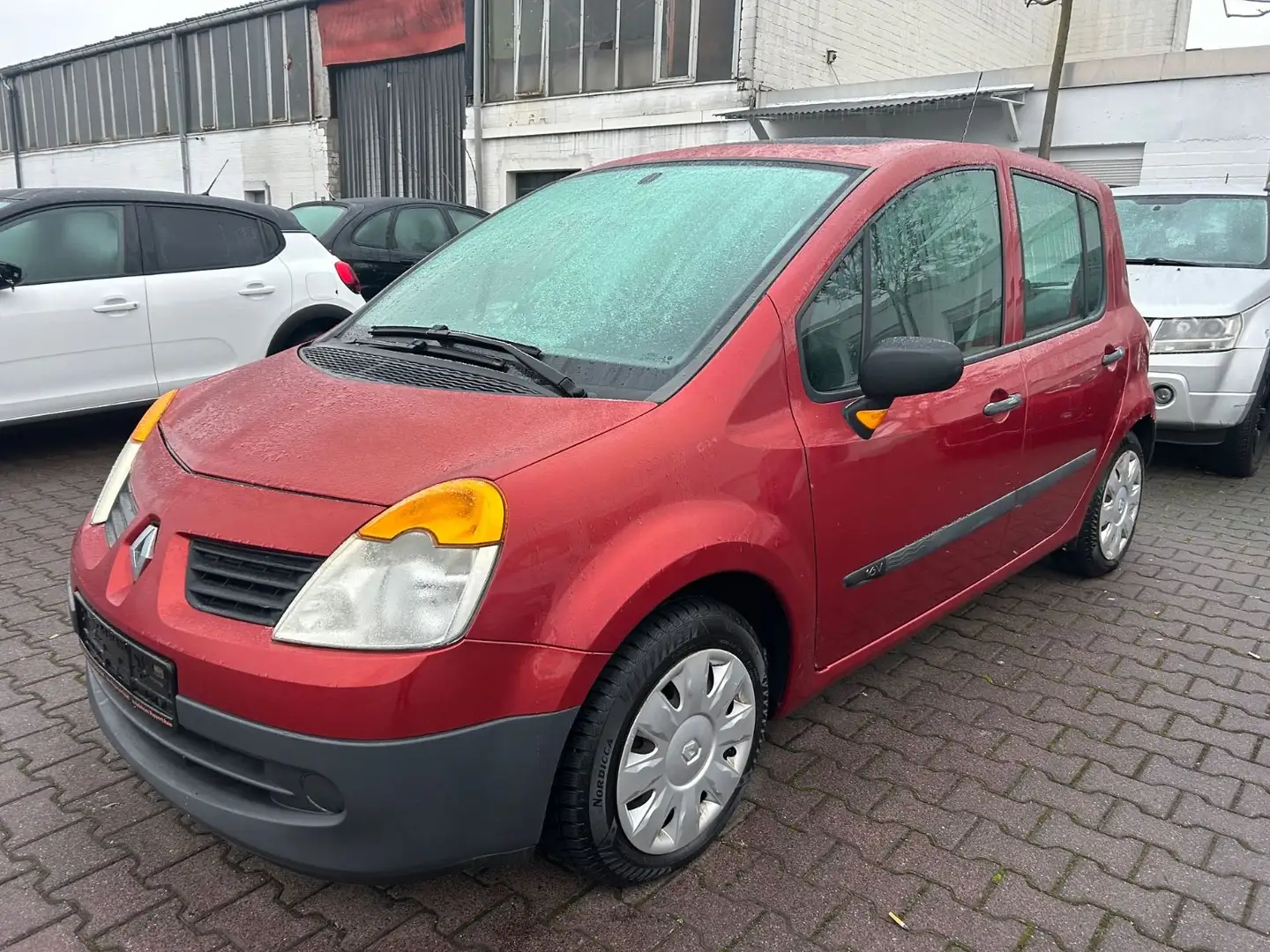 Renault Modus Authentique*KLIMA*PANO*1.HD*R.FHZ*SHZ*TOP* Червоний - 1