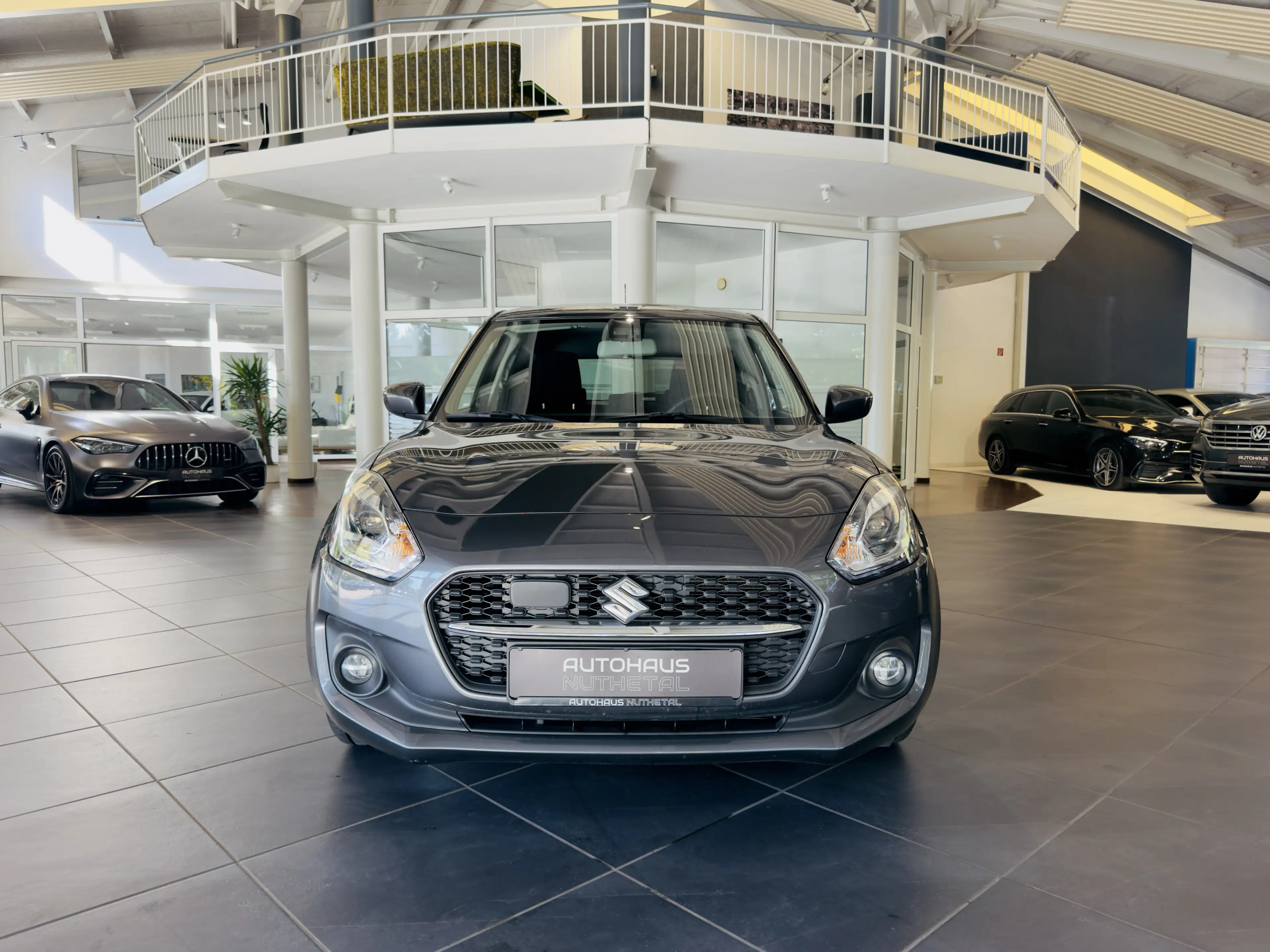Suzuki Swift 1,2 COMFORT CVT CARPLAY   SITZHEIZUNG — photo 2