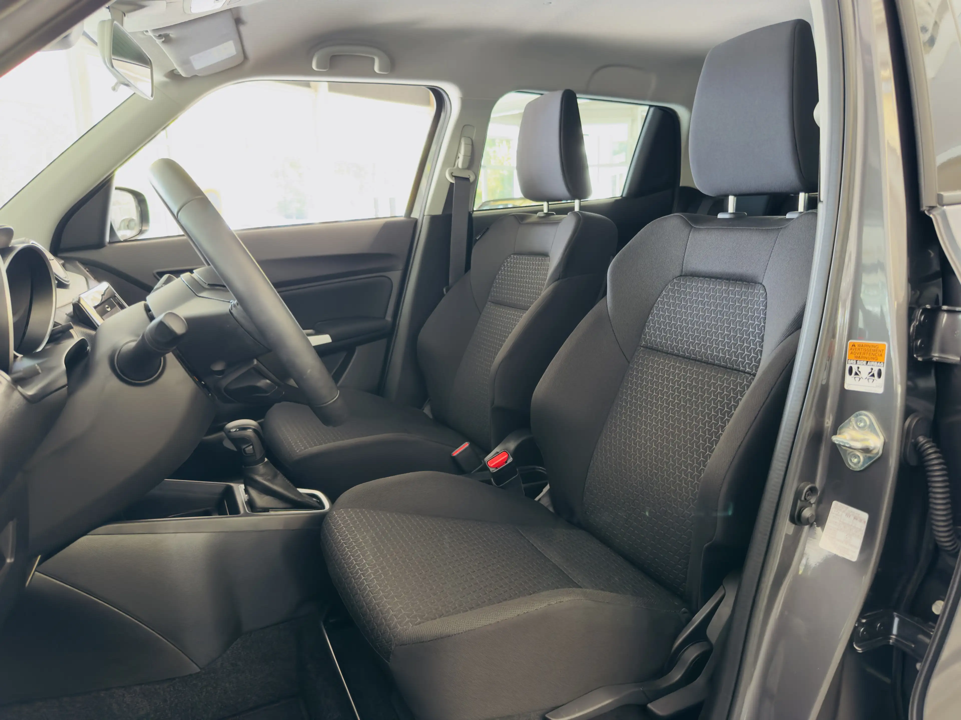 Suzuki Swift 1,2 COMFORT CVT CARPLAY   SITZHEIZUNG — photo 9