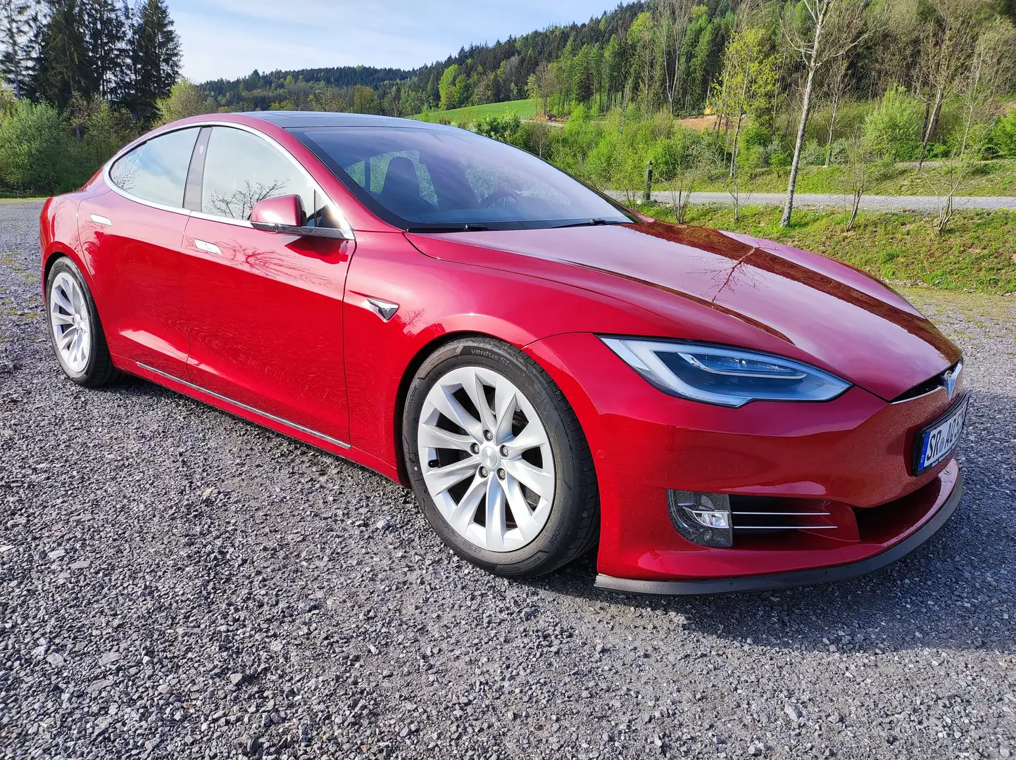 Tesla Model S Model S 75D Allradantrieb Rot - 1