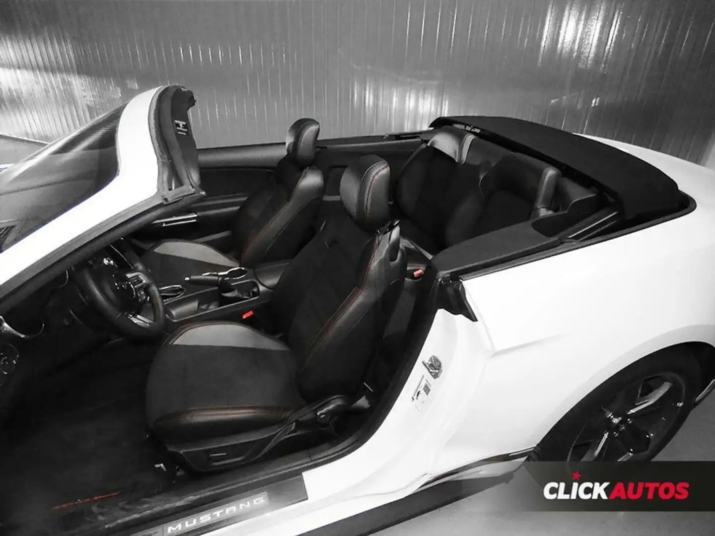 Ford Mustang 5.0 450CV Fastback Autom. Blanco - 2