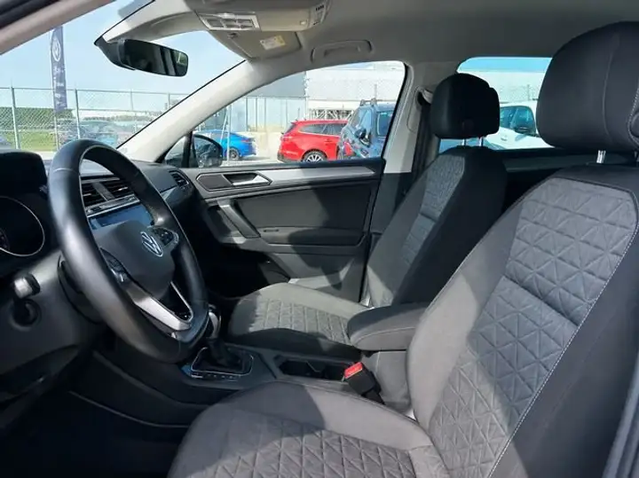 Volkswagen Tiguan 2.0 Life TDI 2023, foto 8