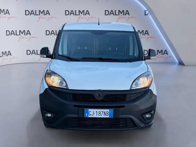 Fiat Doblo view 8