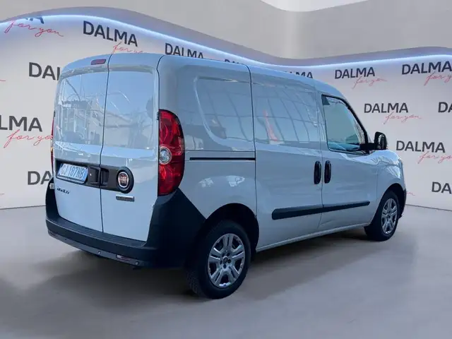 Fiat Doblo view 5