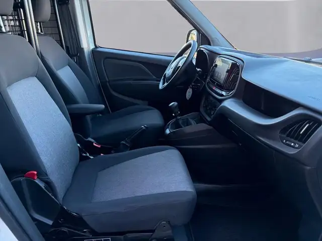 Fiat Doblo view 14