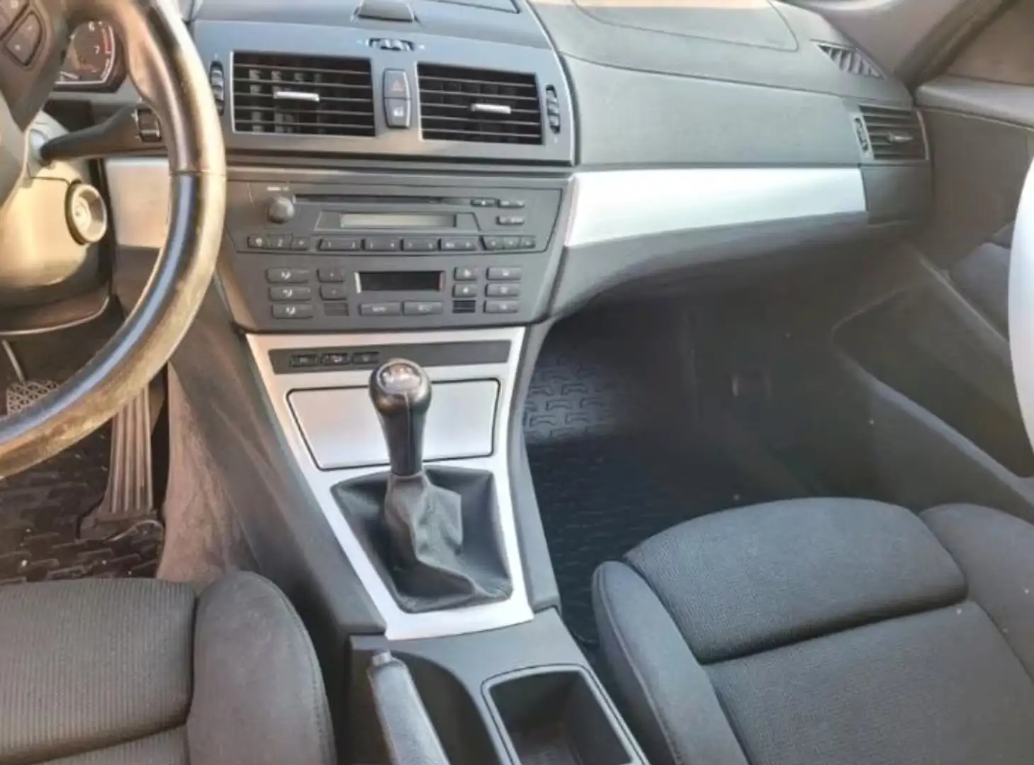 BMW X3 X3 2.0i Schwarz - 2