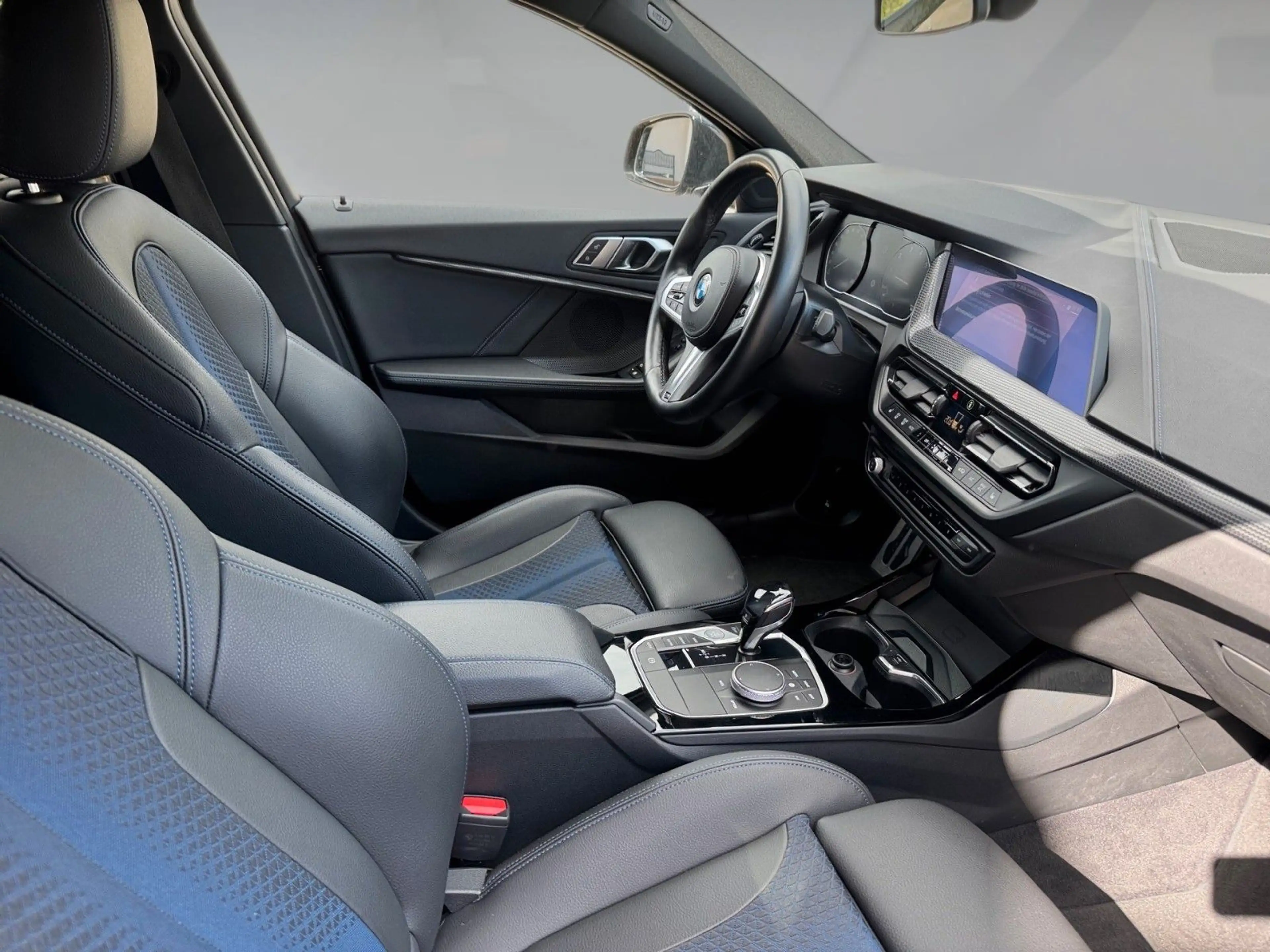 BMW 120 1 Limousine 120 i M Sport — photo 8