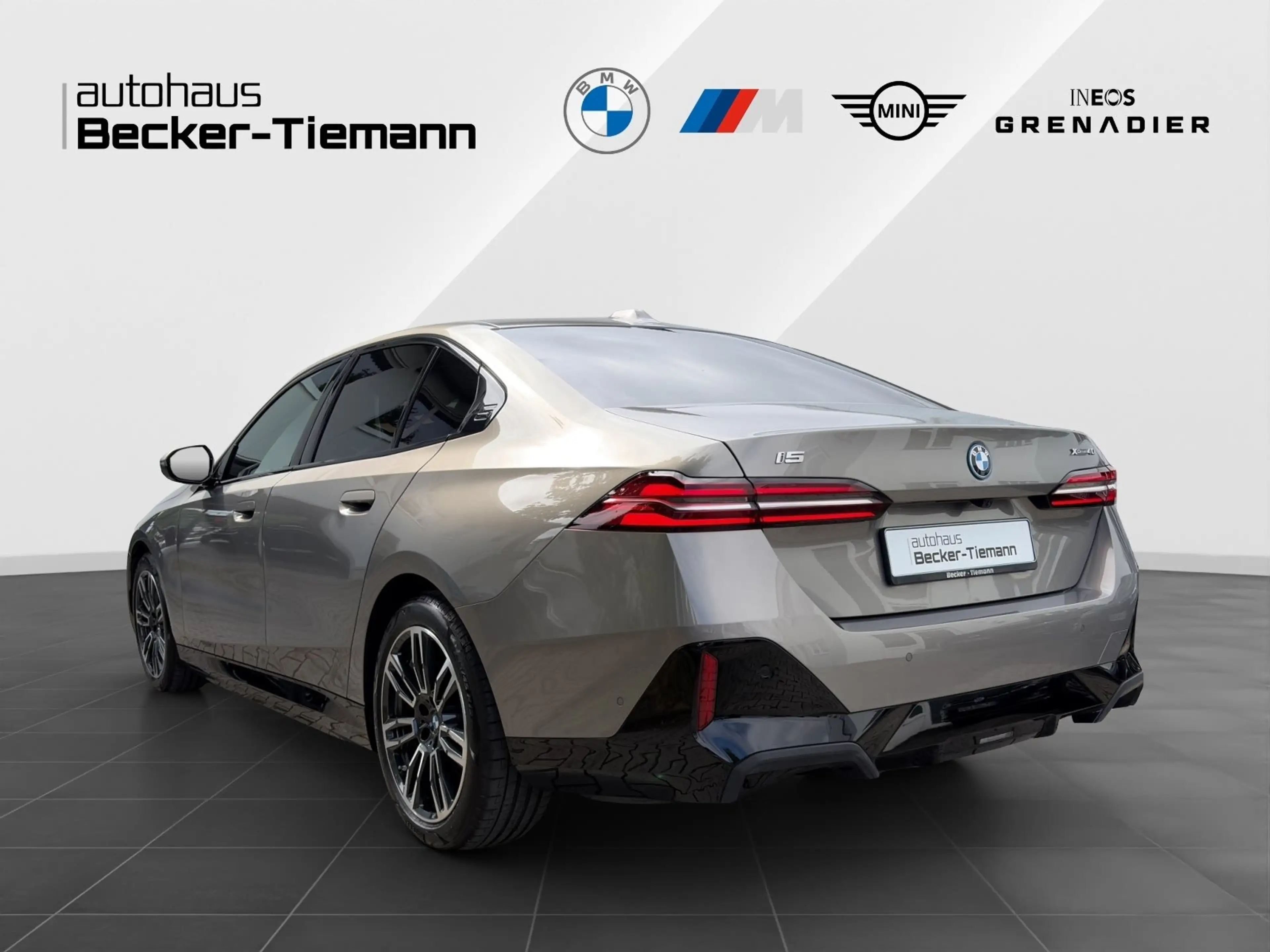 BMW i5 xDrive40 Lim. M Sport AutobAss DrivAss Prof ParkAs — photo 4