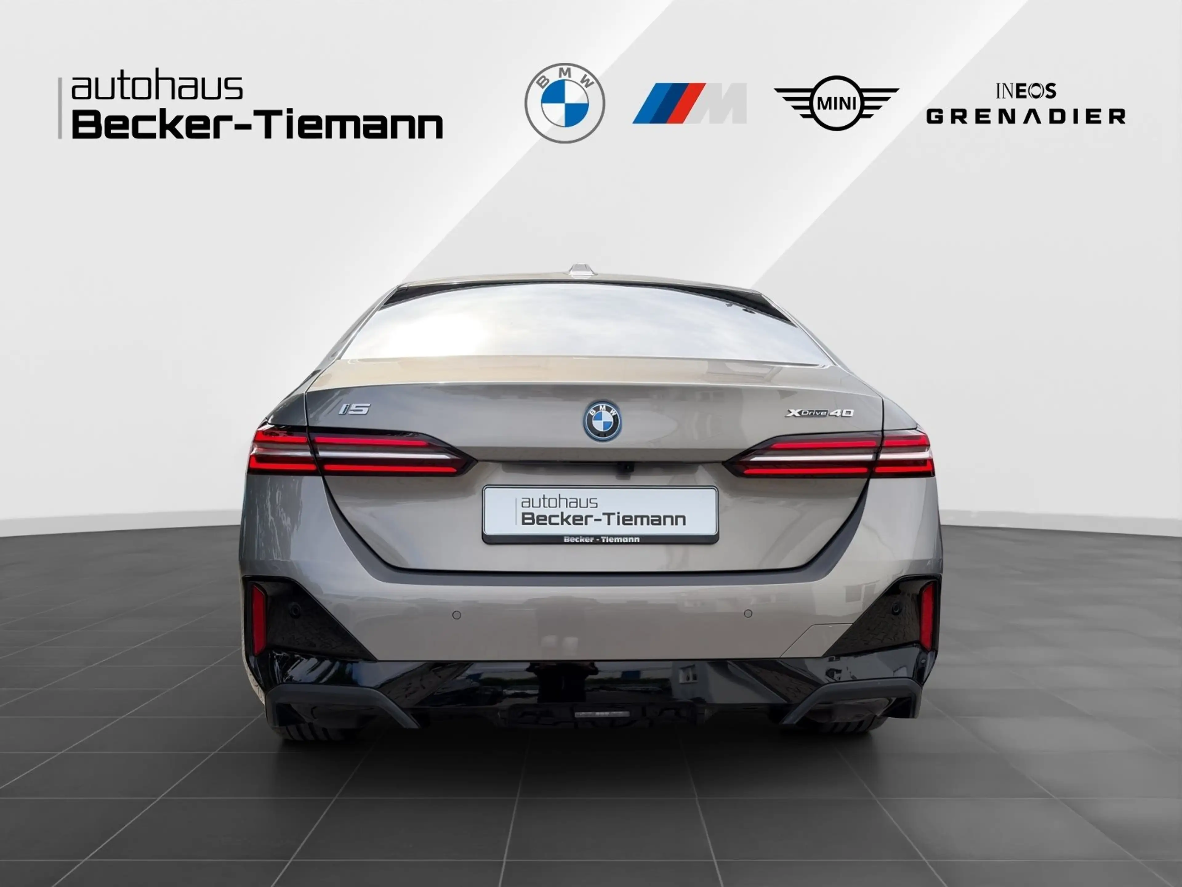 BMW i5 xDrive40 Lim. M Sport AutobAss DrivAss Prof ParkAs — photo 5
