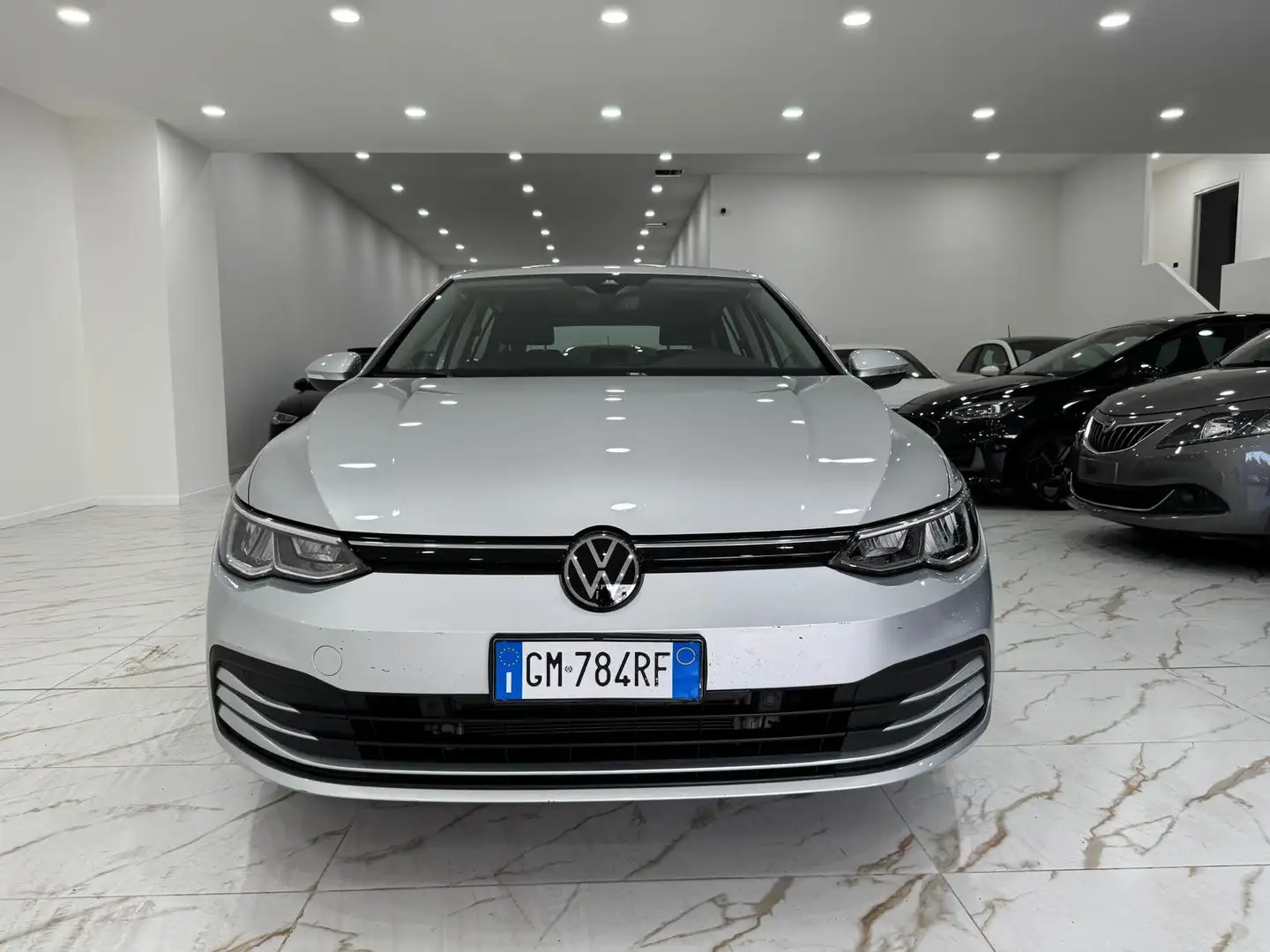 Volkswagen Golf 1.0 etsi evo Life 110cv dsg Gris - 1