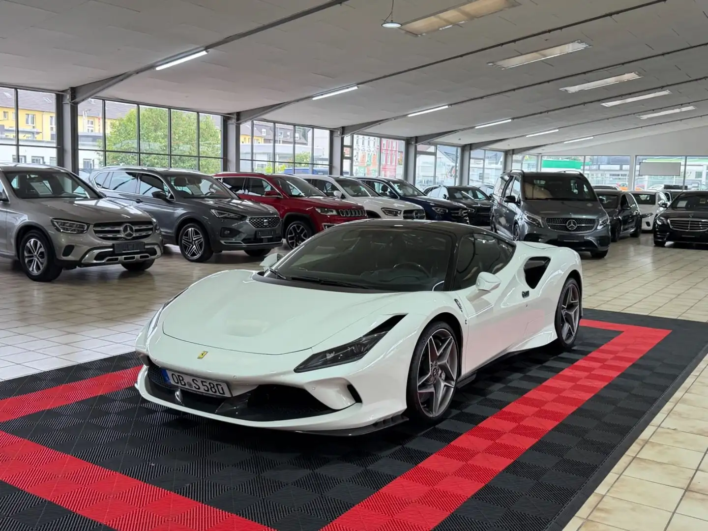 Ferrari Sonstige F8 Carbon Paket/JBL/Lift Weiß - 1