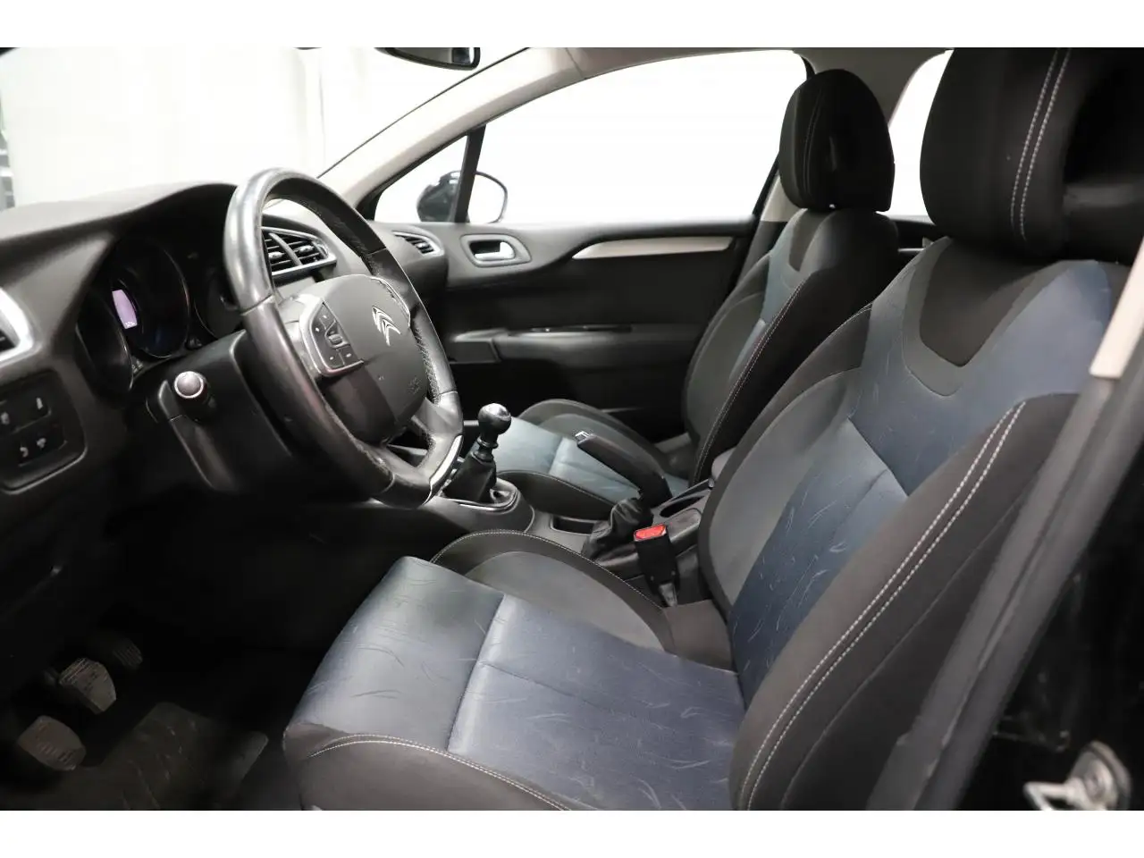 Citroen C4 Berline — photo 14