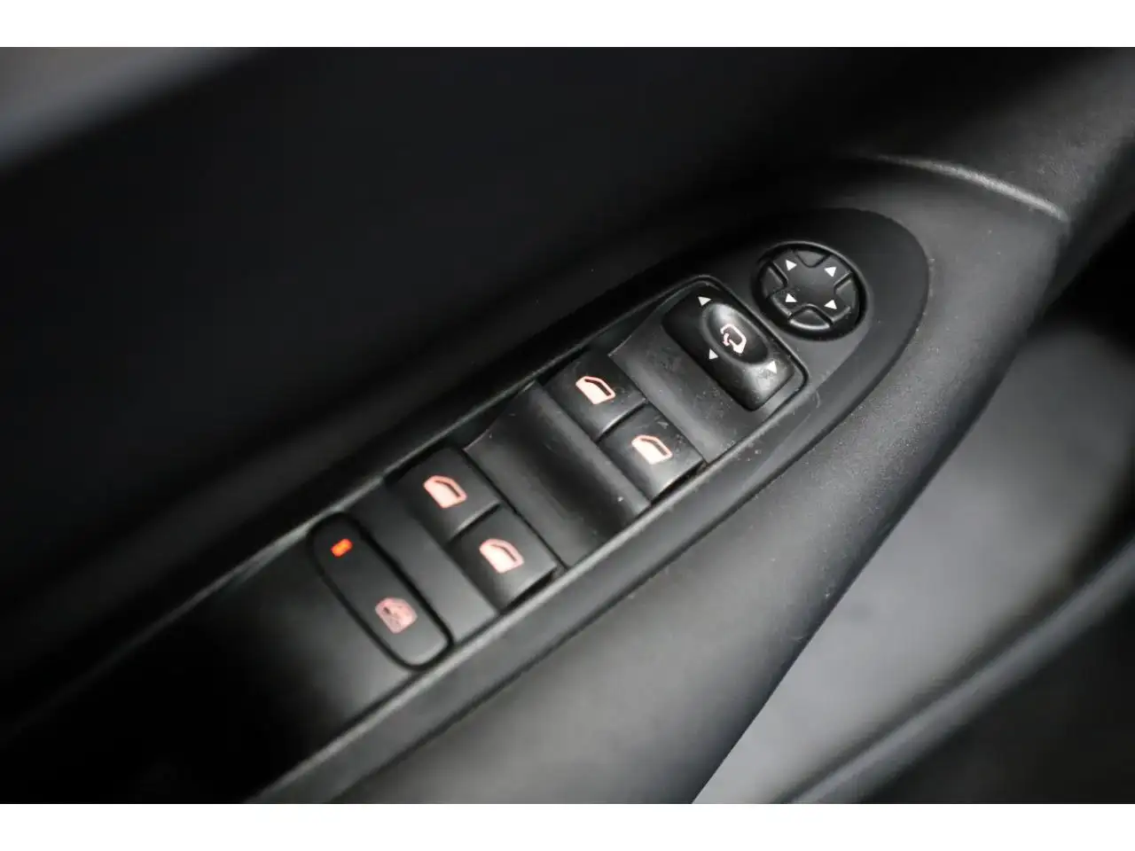 Citroen C4 Berline — photo 31