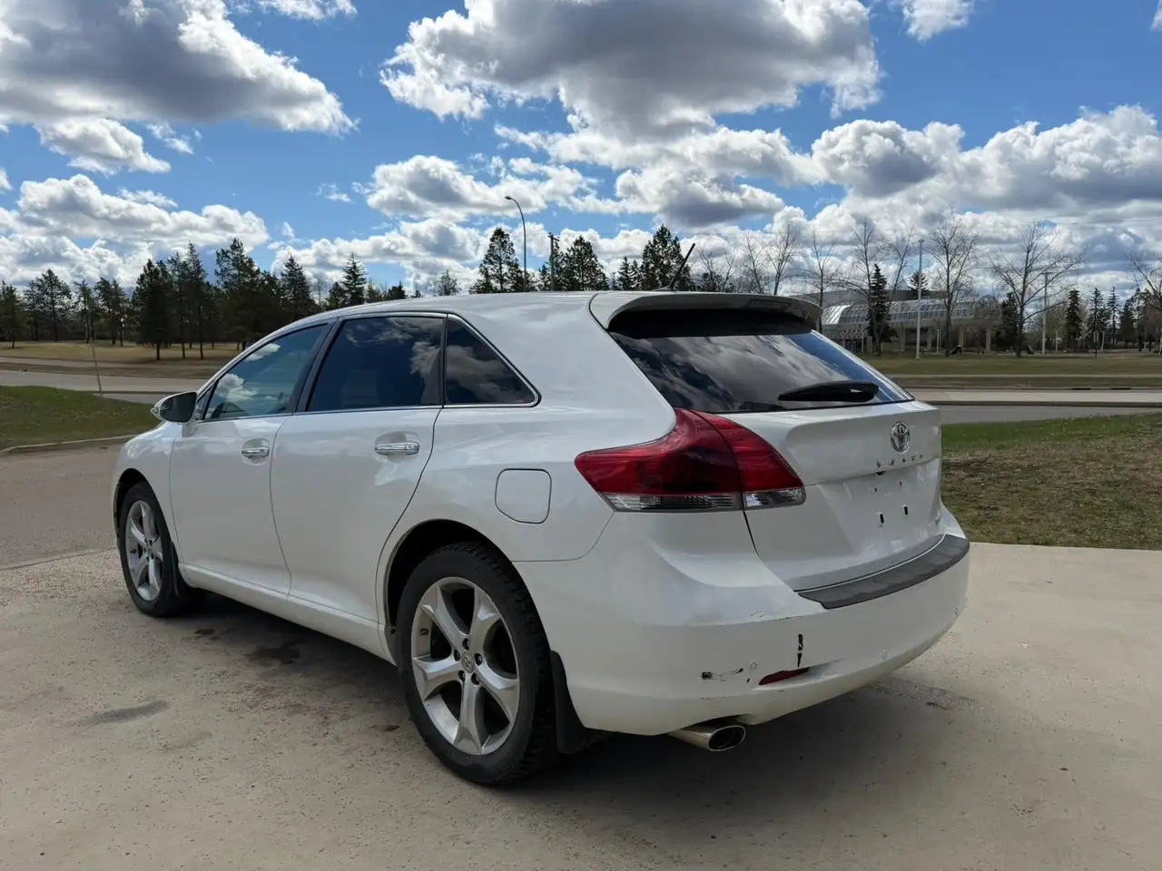 Toyota Venza снимка Toyota Venza