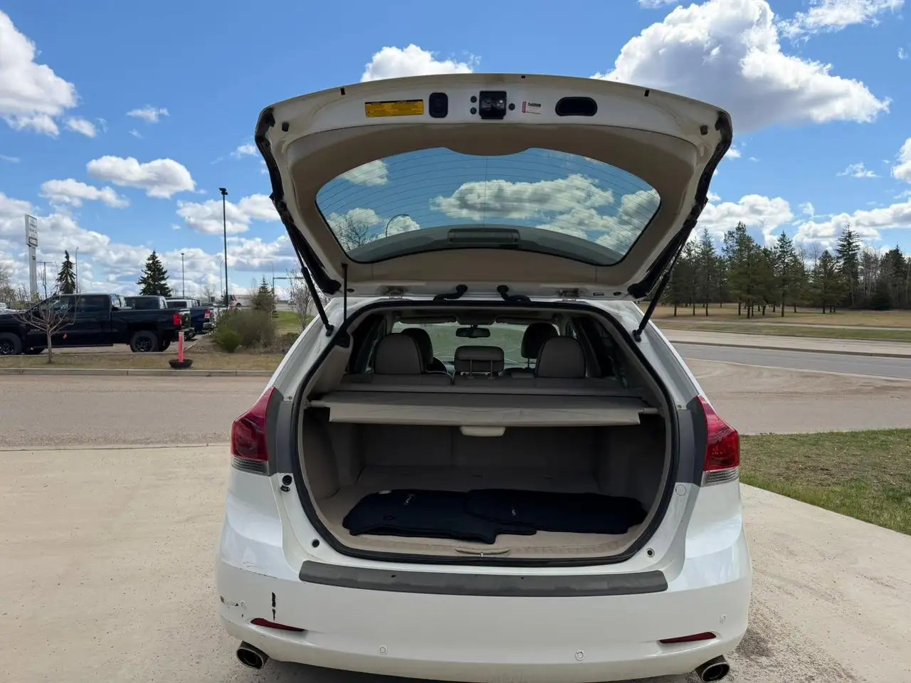 Toyota Venza снимка Toyota Venza