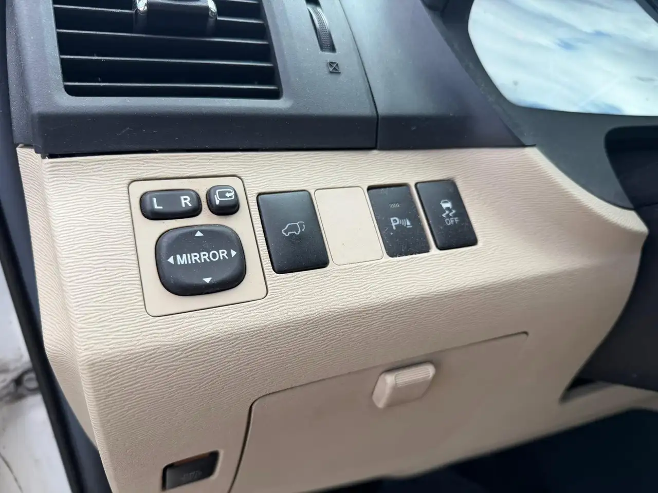 Toyota Venza снимка Toyota Venza