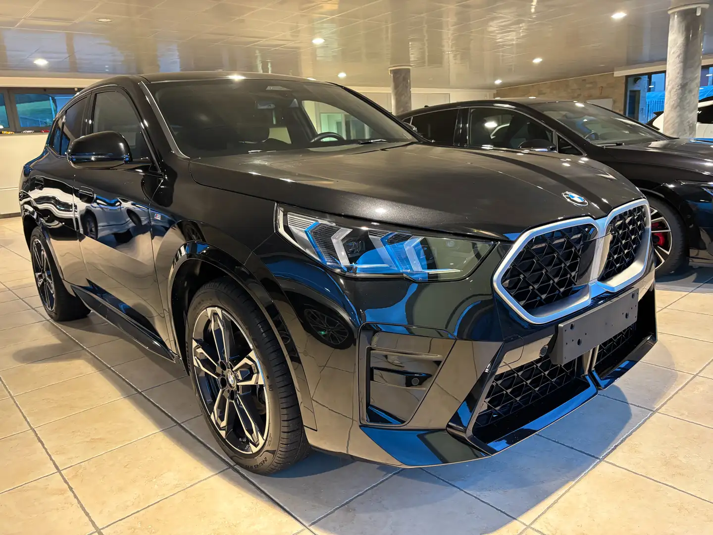 BMW X2 sdrive 18d MSport TETTO PAN. GANCIO  HARMAN KARDON Nero - 1