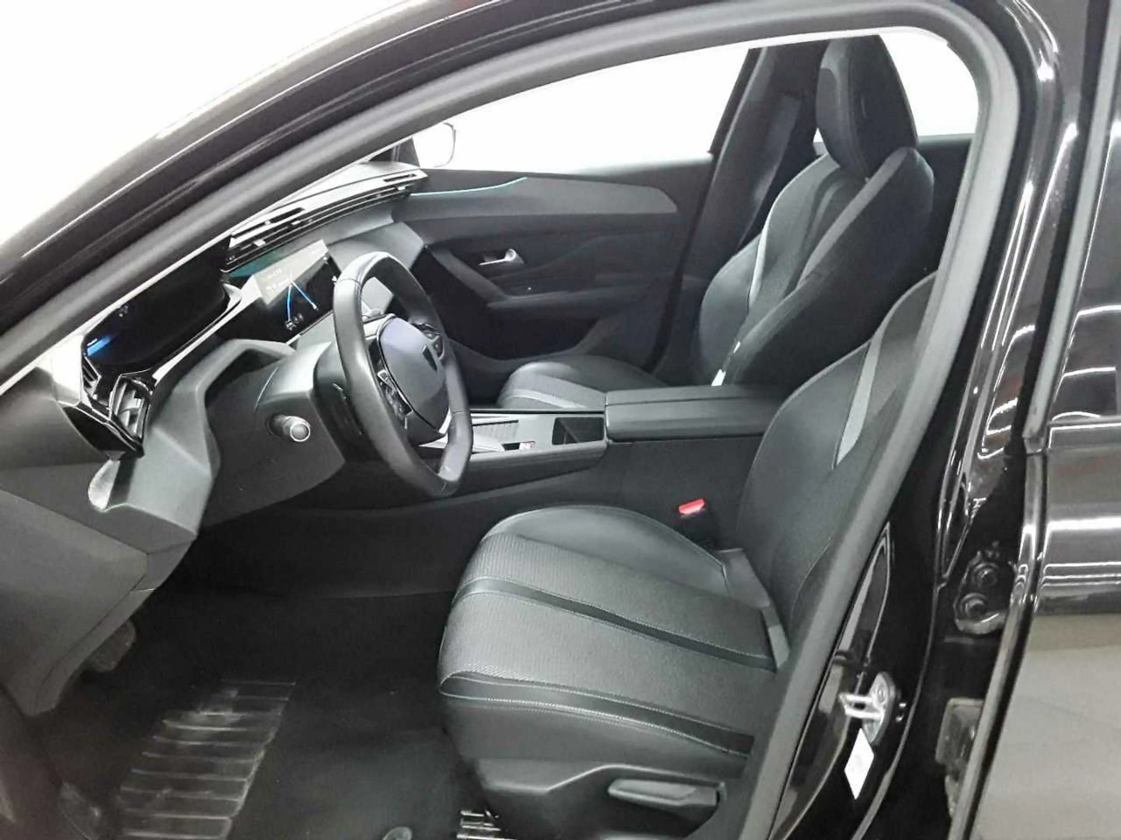 Peugeot 308 308 SW BlueHDi 130 EAT8 Allure Pack Navi — photo 7