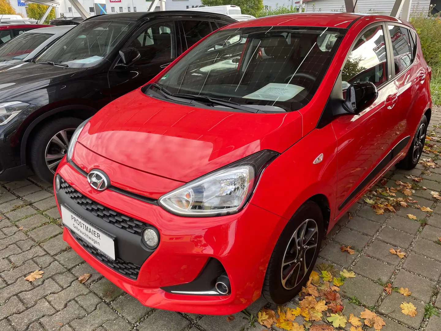 Hyundai i10 i10 1.2 YES! Rot - 2