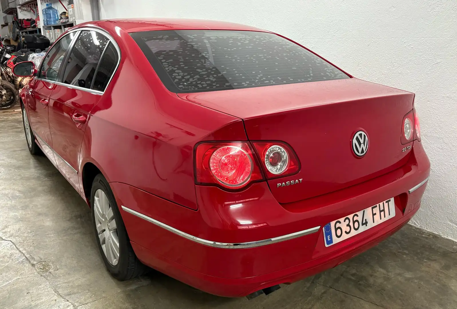Volkswagen Passat 2.0TDI Sportline - 2