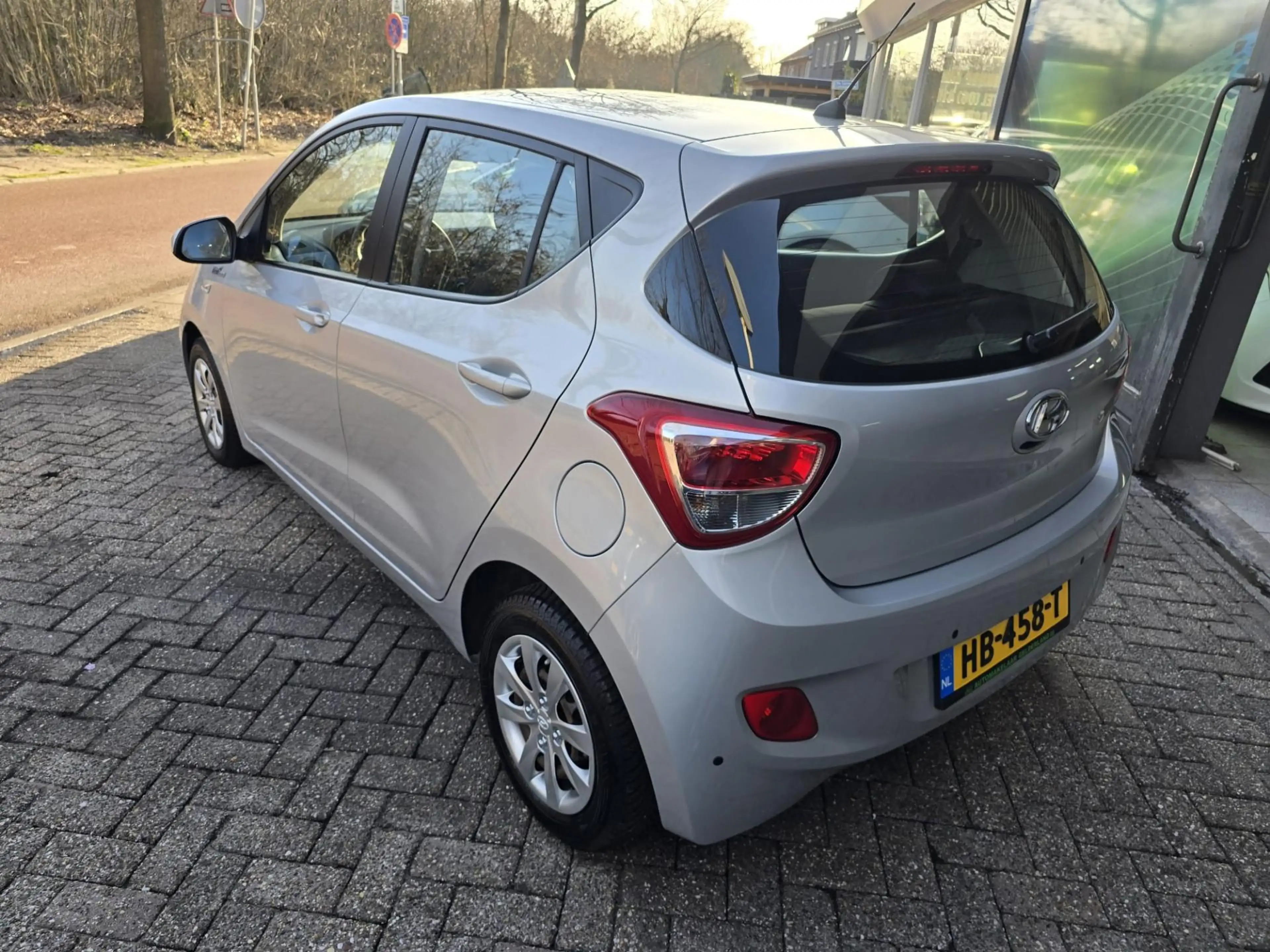 Hyundai i10 1.0i i-Motion Comfort | 2E EIGENAAR | 12MND GARANT — photo 8