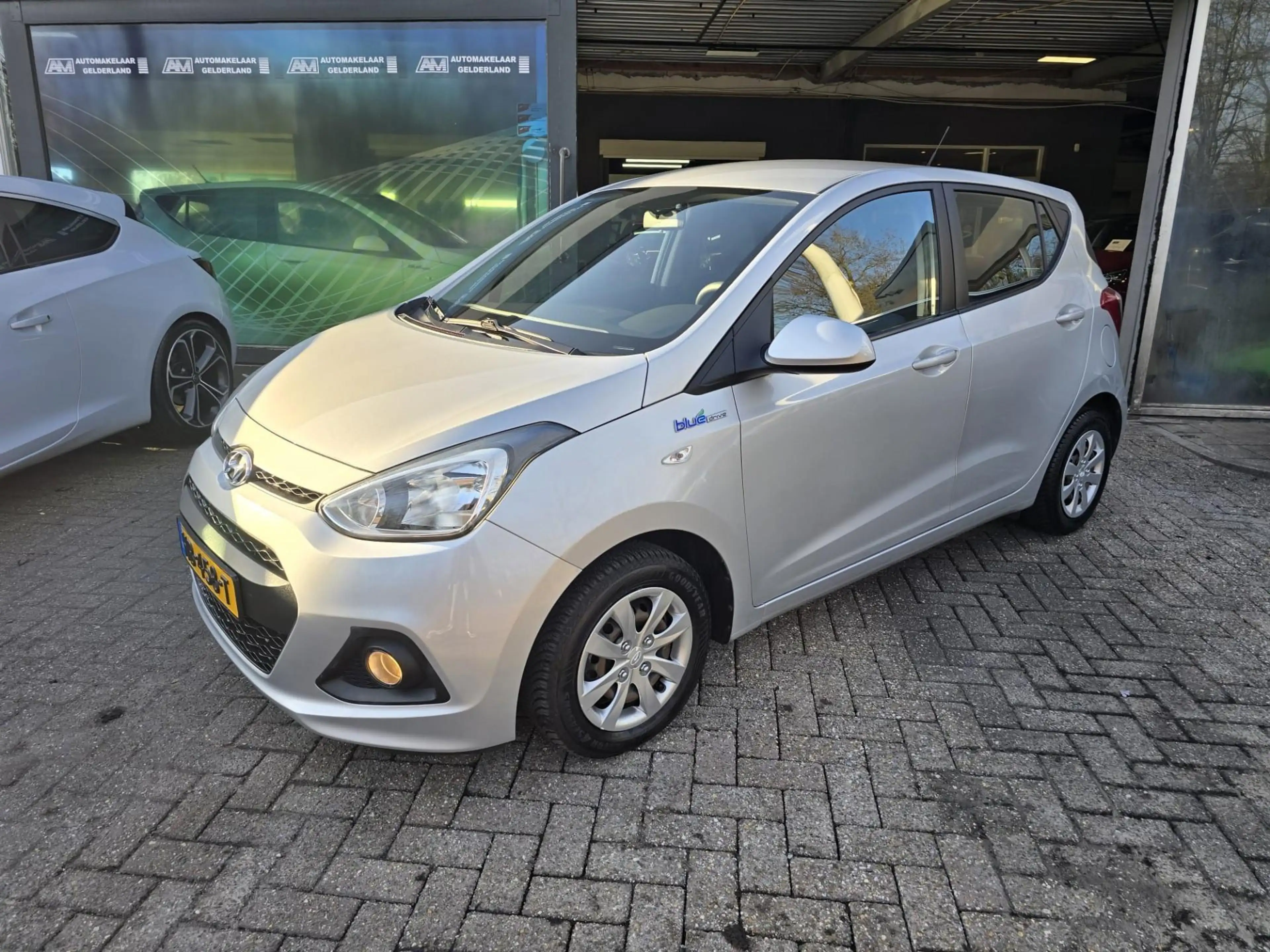 Hyundai i10 1.0i i-Motion Comfort | 2E EIGENAAR | 12MND GARANT — photo 10
