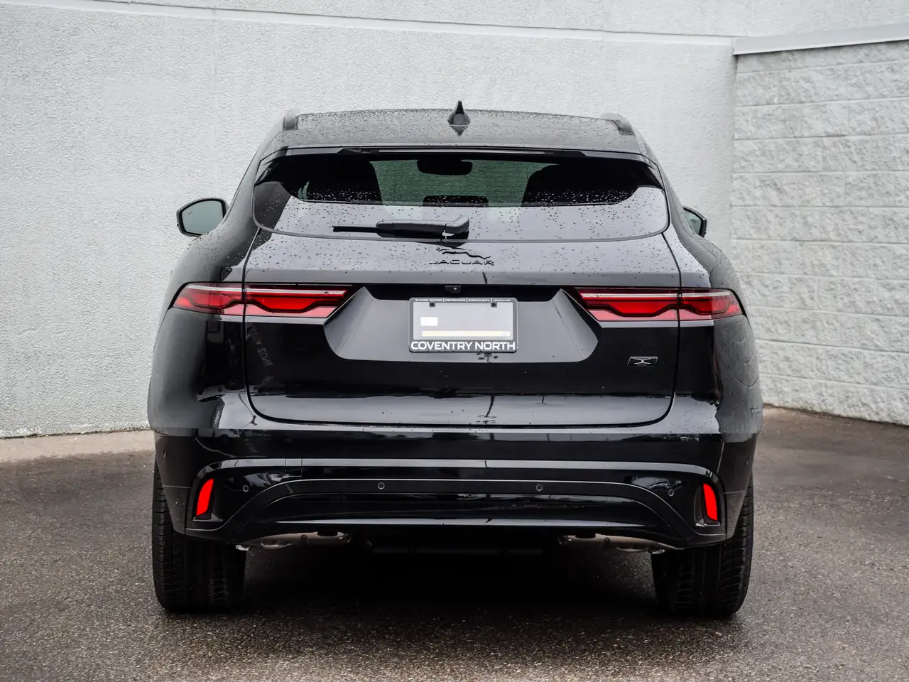 Jaguar F-Pace снимка Jaguar F-Pace